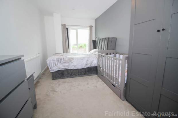 Additional Property Image 1 bedroom Flat for sale in Watford 7