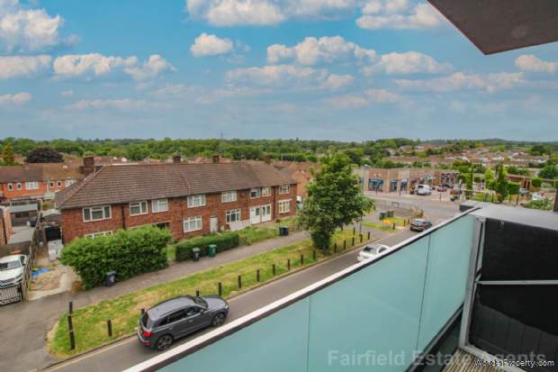 Additional Property Image 1 bedroom Flat for sale in Watford 11