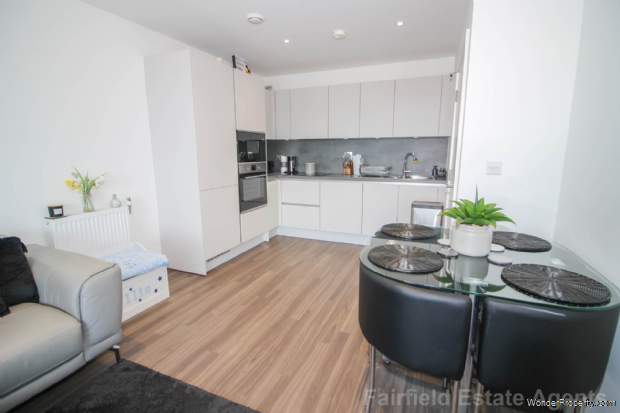 Additional Property Image 1 bedroom Flat for sale in Watford 2