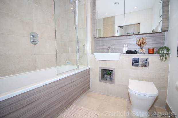 Additional Property Image 1 bedroom Flat for sale in Watford 10