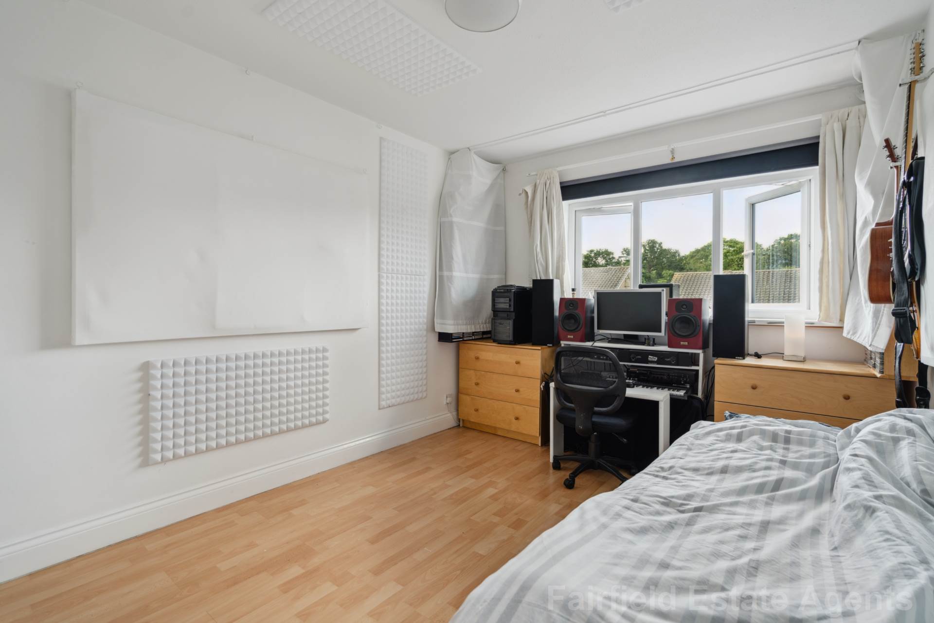 Additional Property Image 3 bedroom Terraced for sale in Watford 11
