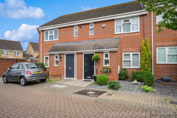 3 bedroom Terraced for sale in Watford