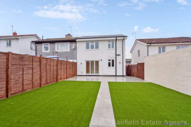 Additional Property Image 3 bedroom Semi Detached for sale in Watford 9