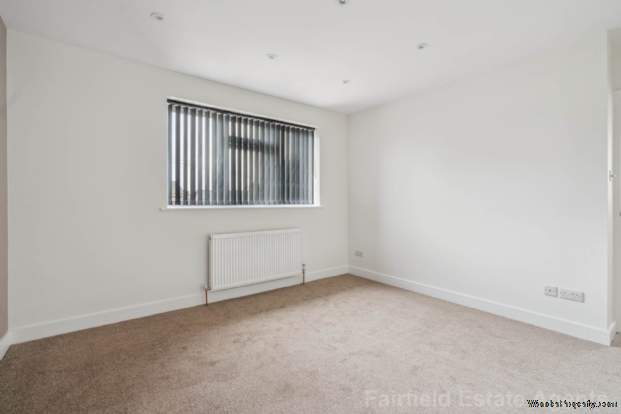 Additional Property Image 3 bedroom Semi Detached for sale in Watford 11