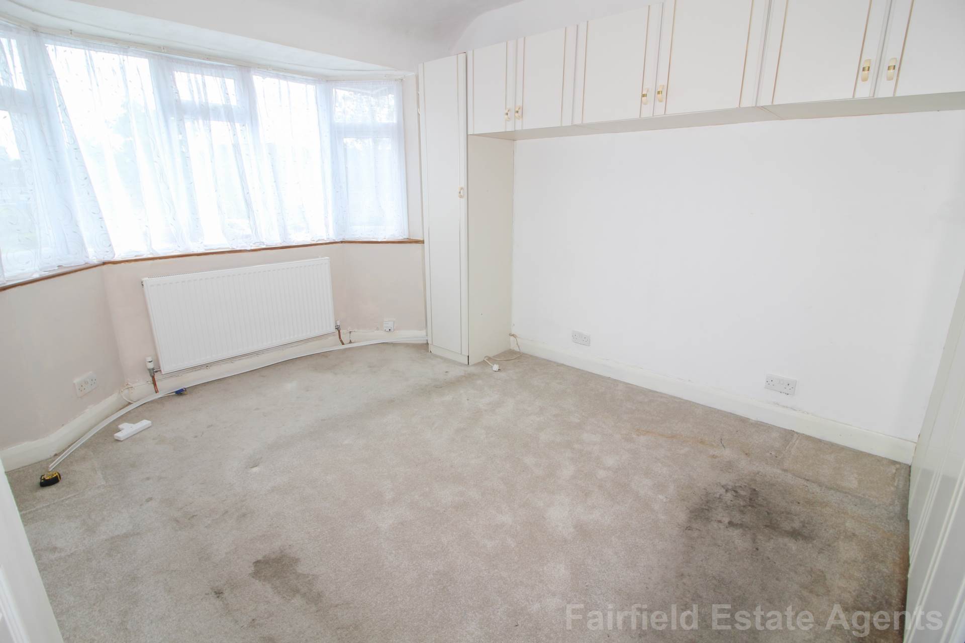 Additional Property Image 3 bedroom Semi Detached Bungalow for sale in Watford 11