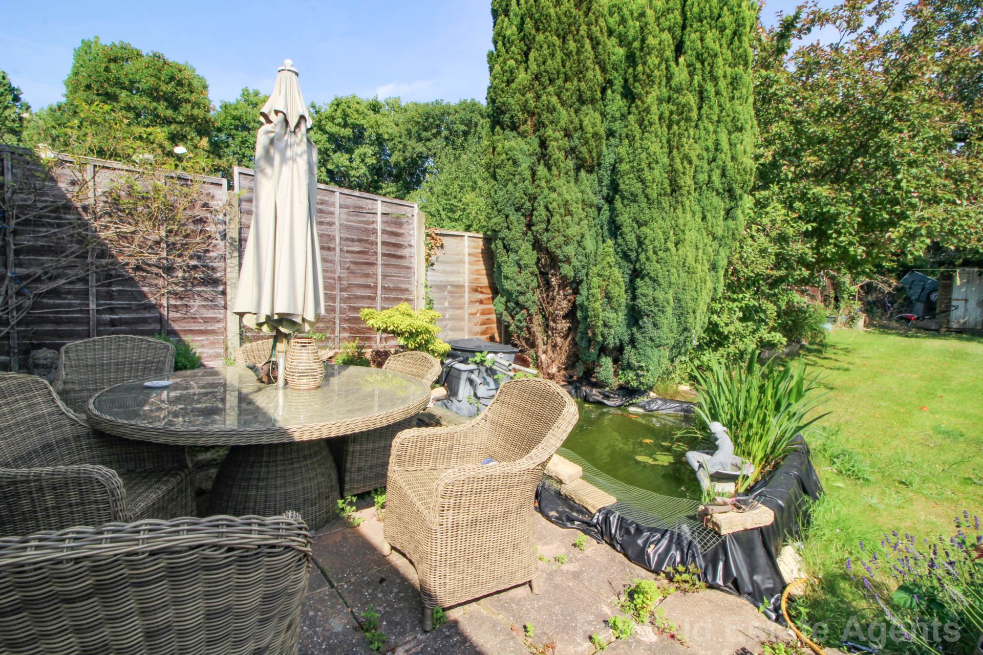 Additional Property Image 3 bedroom Semi Detached for sale in Watford 4