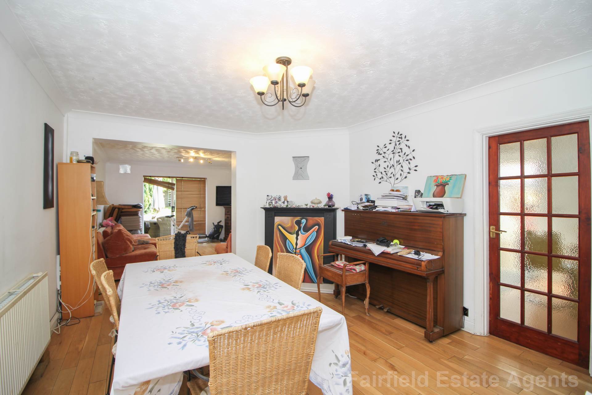Additional Property Image 3 bedroom Semi Detached for sale in Watford 9