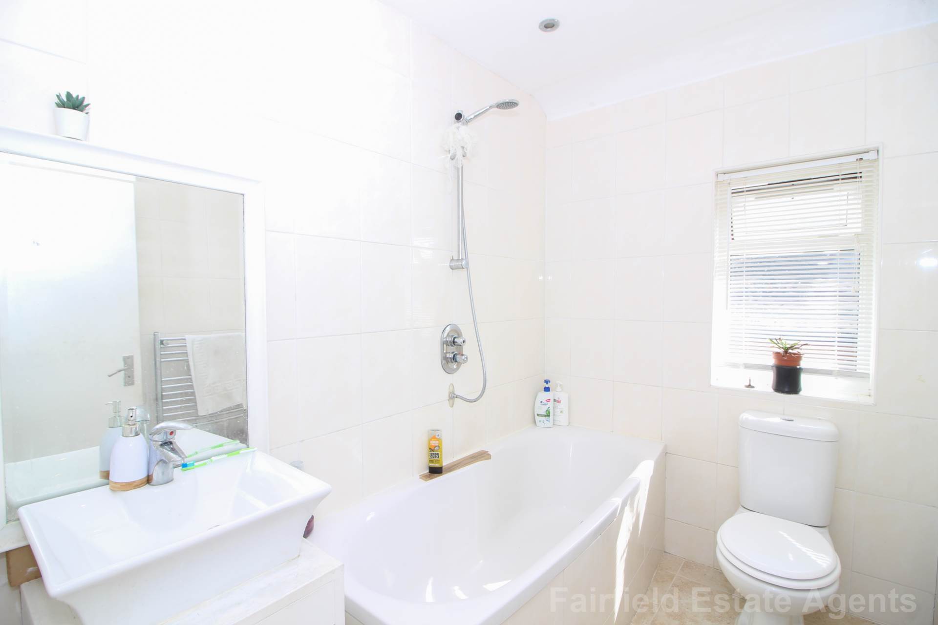 Additional Property Image 3 bedroom Semi Detached for sale in Watford 17