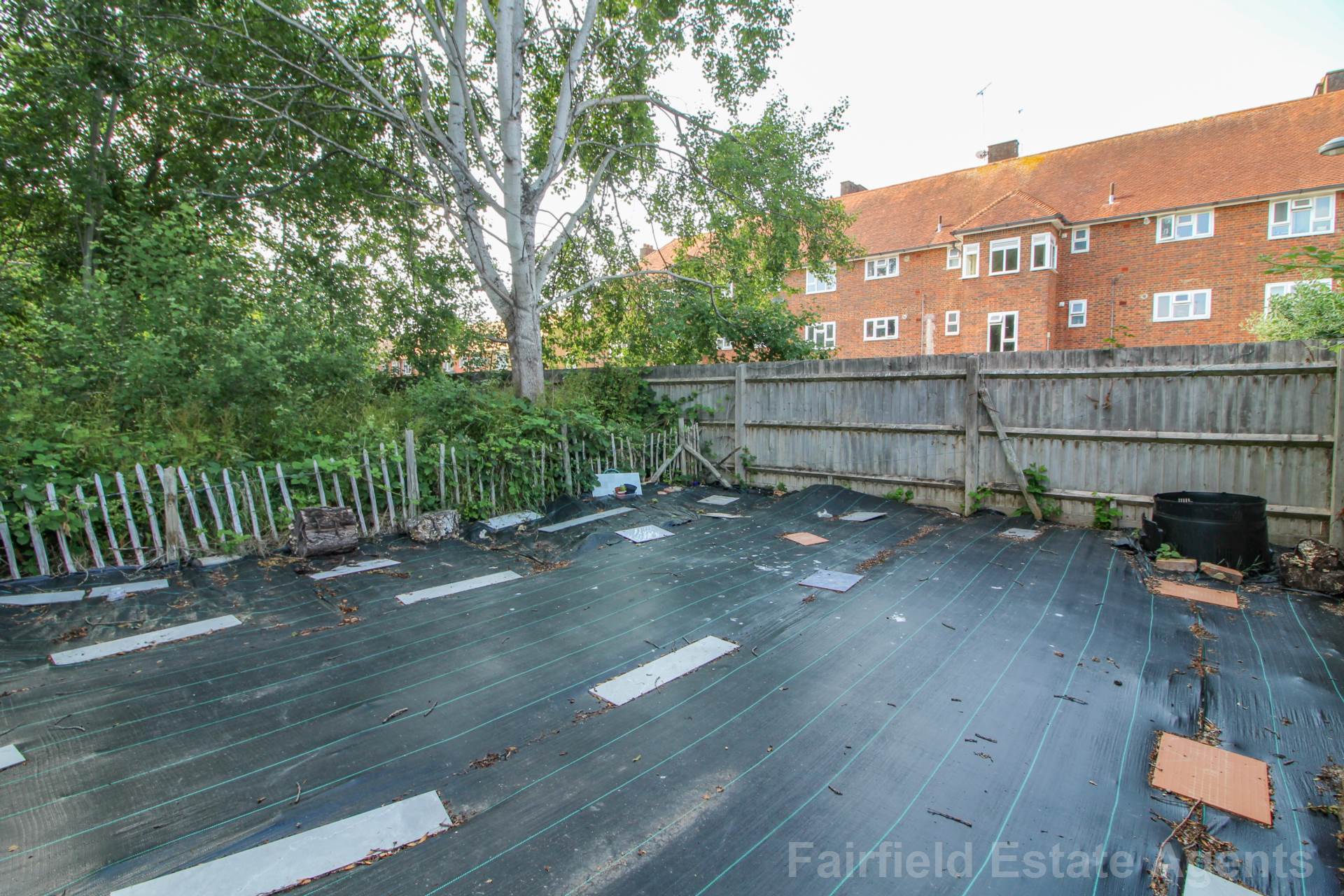 Additional Property Image 1 bedroom Flat for sale in Watford 13