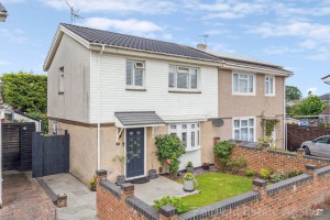 3 bedroom Semi Detached for sale in Watford