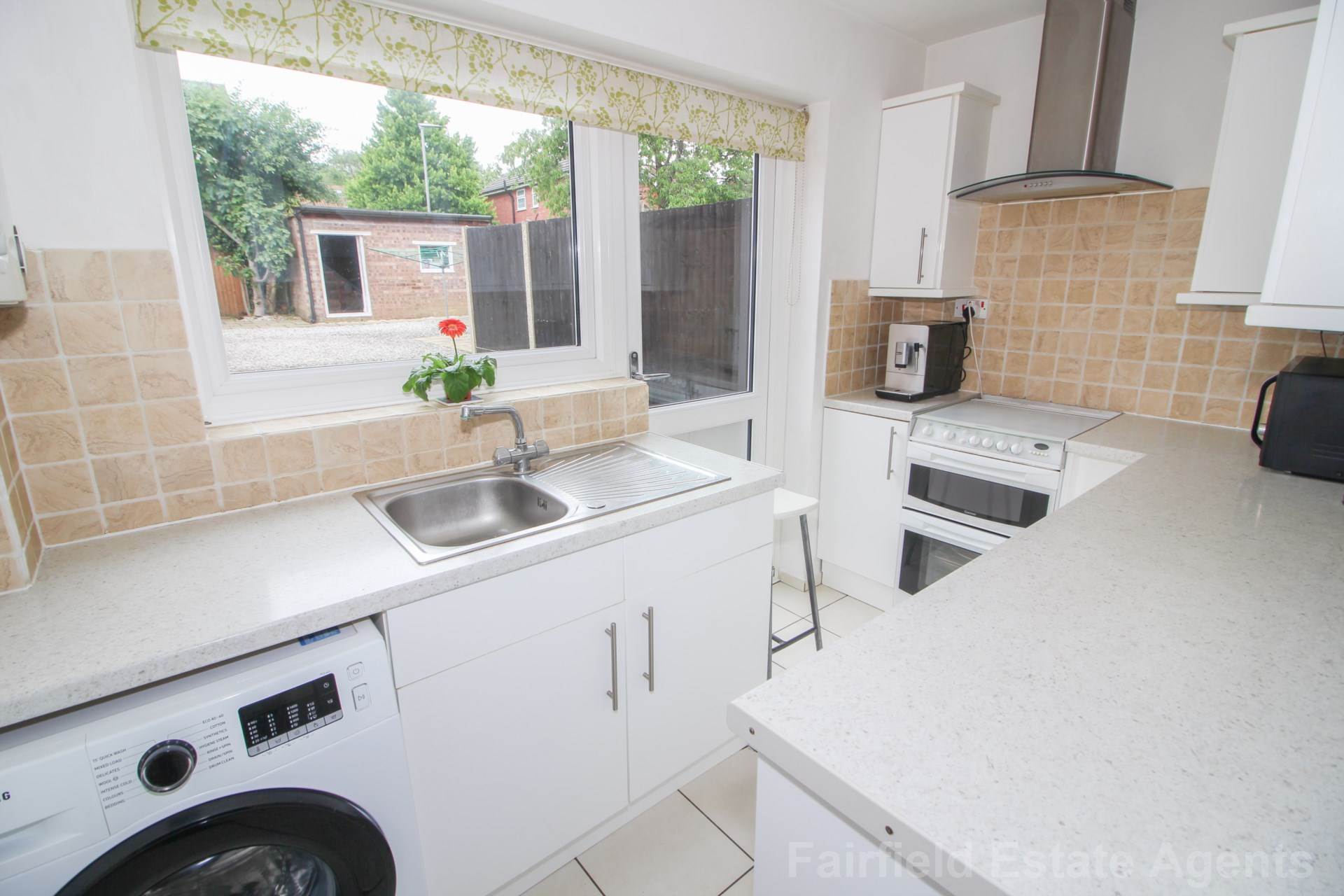 Additional Property Image 2 bedroom Semi Detached for sale in Watford 4