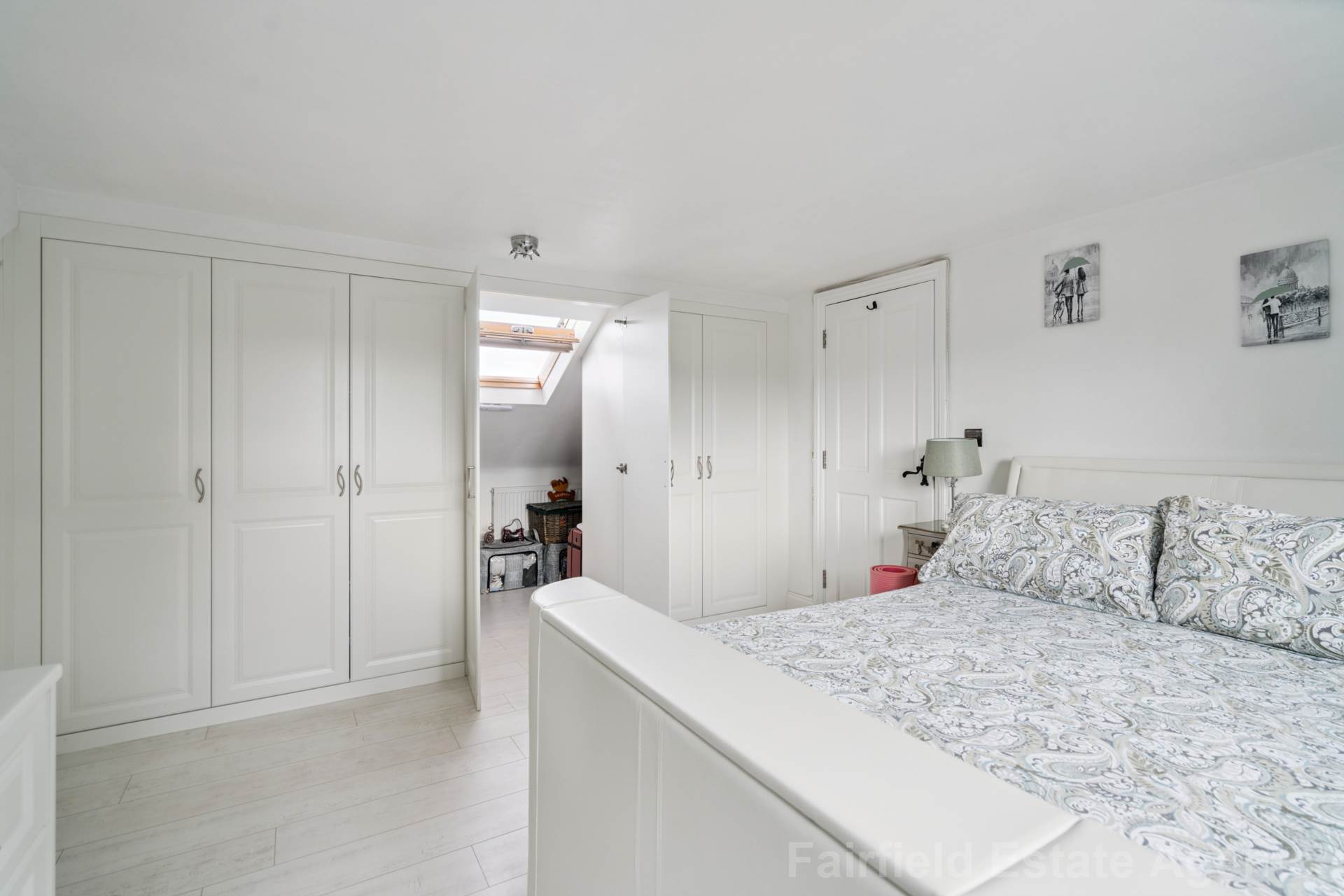 Additional Property Image 3 bedroom Semi Detached Bungalow for sale in Watford 3