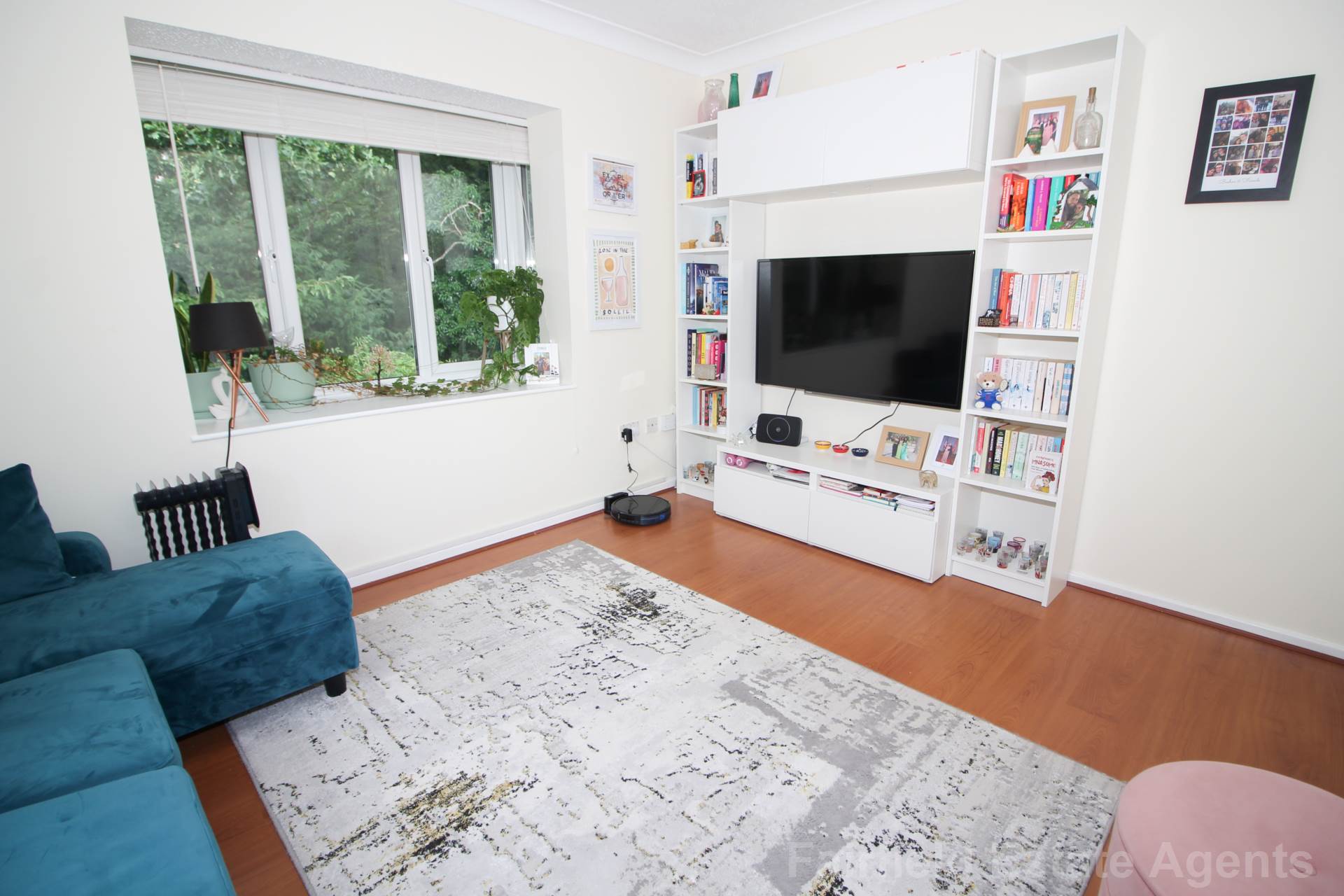 Additional Property Image 1 bedroom Flat for sale in Watford 3