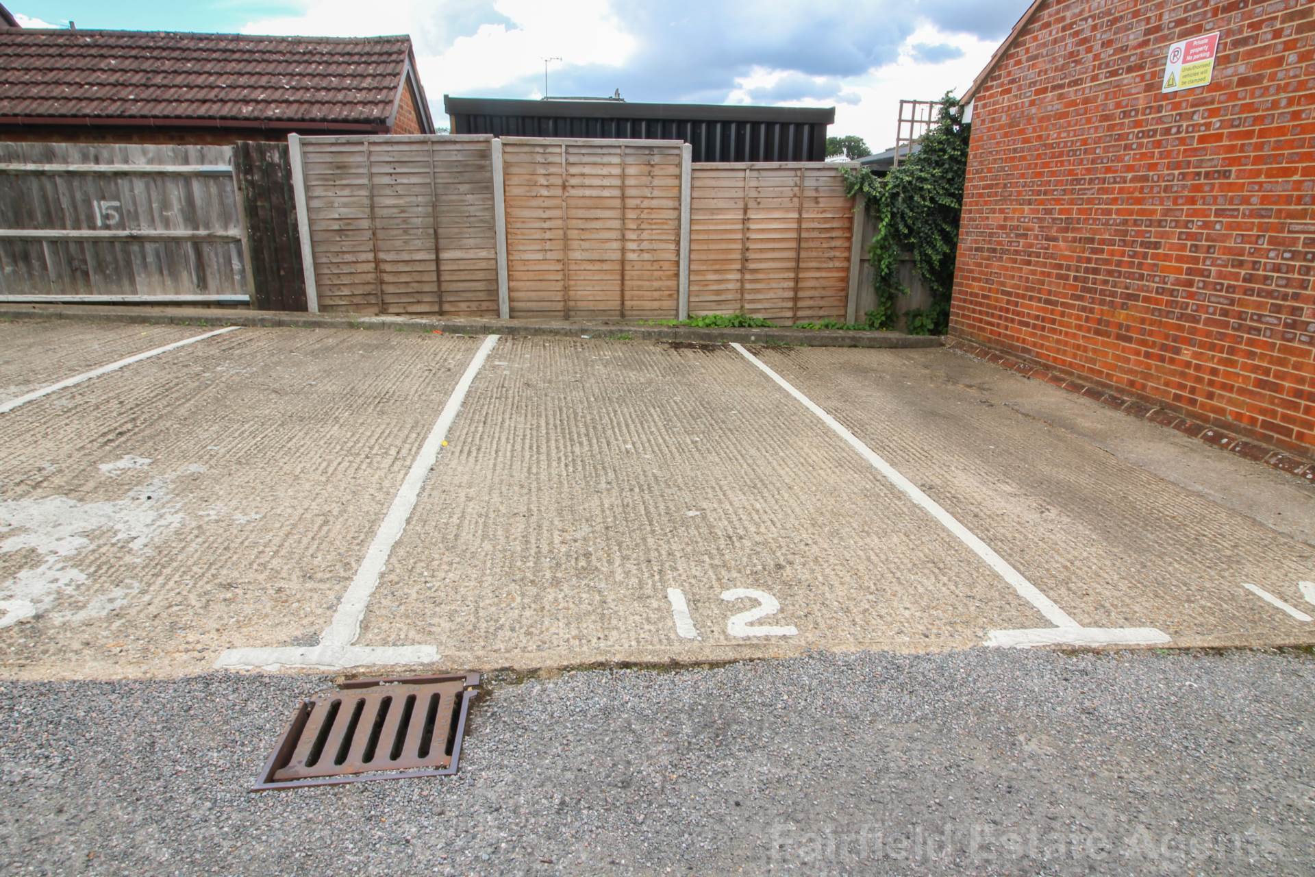 Additional Property Image 1 bedroom Flat for sale in Watford 10