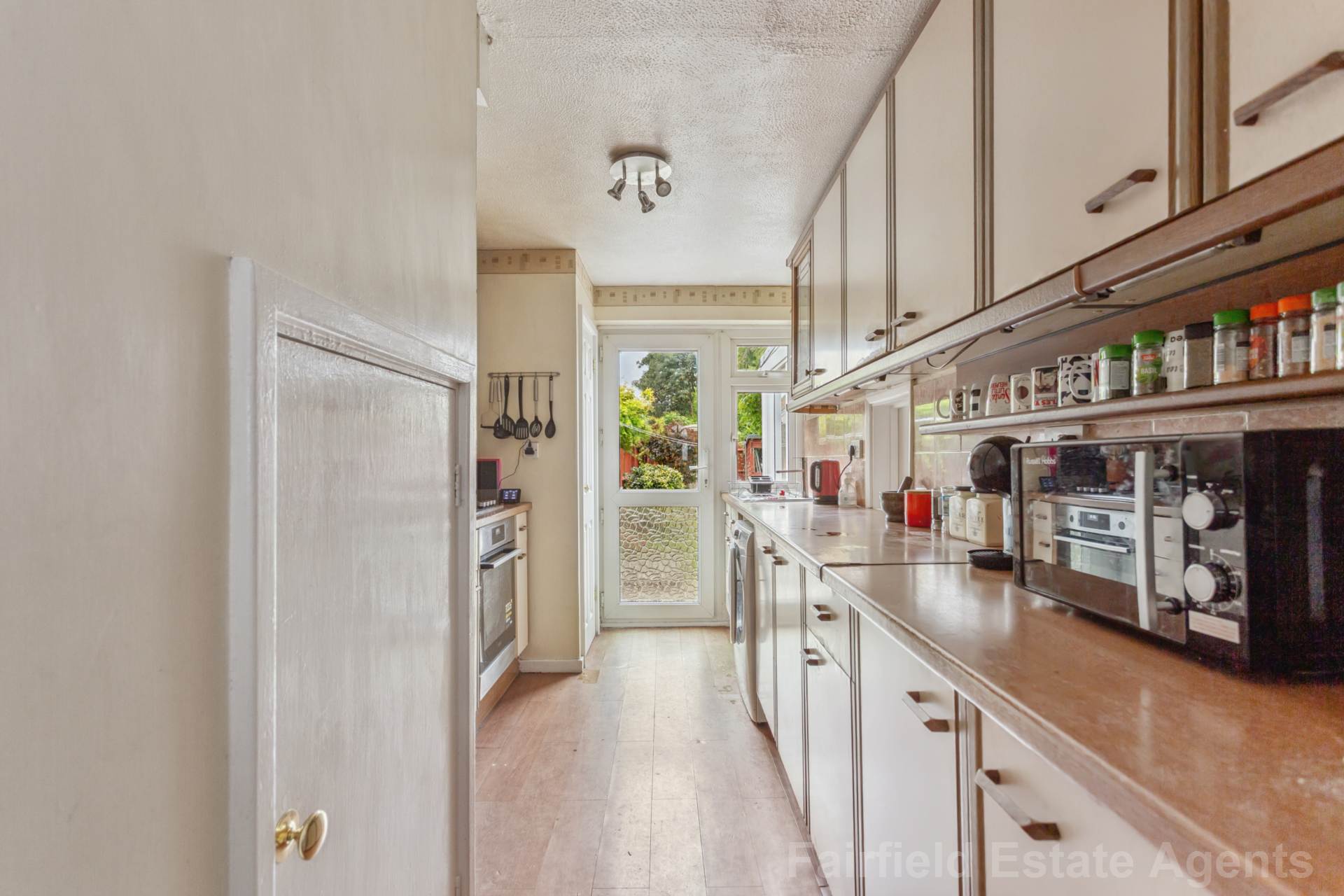 Additional Property Image 3 bedroom End of Terrace for sale in Watford 3