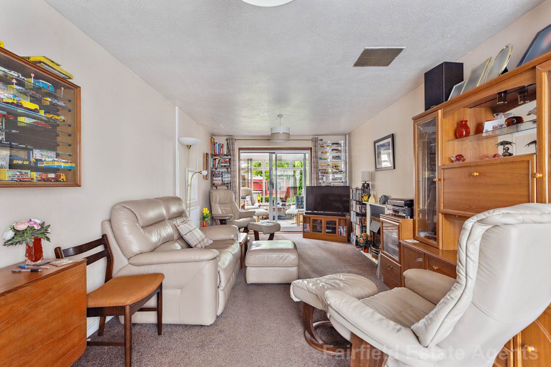 Additional Property Image 3 bedroom End of Terrace for sale in Watford 5