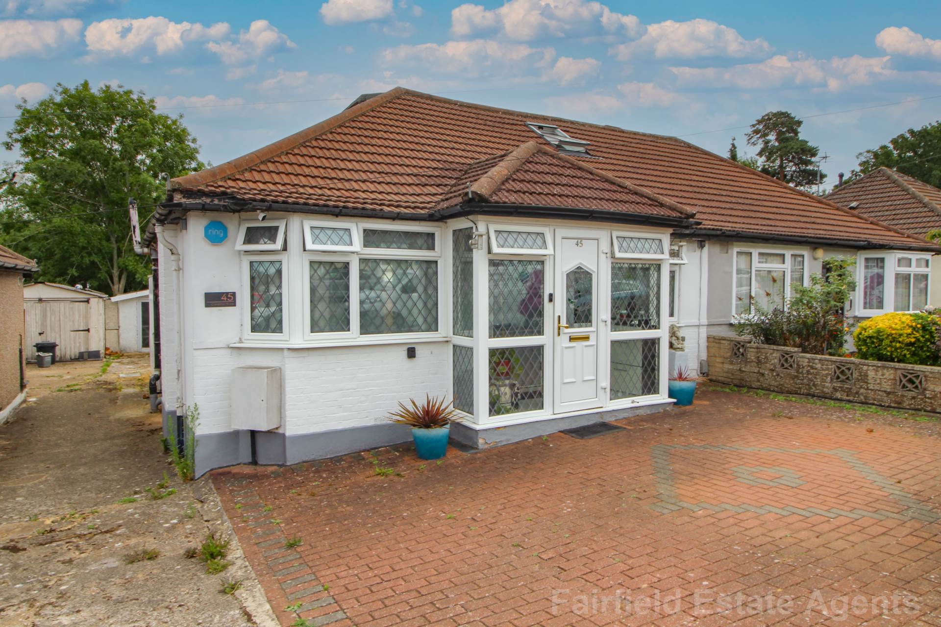 Additional Property Image 3 bedroom Semi Detached Bungalow for sale in Watford 2