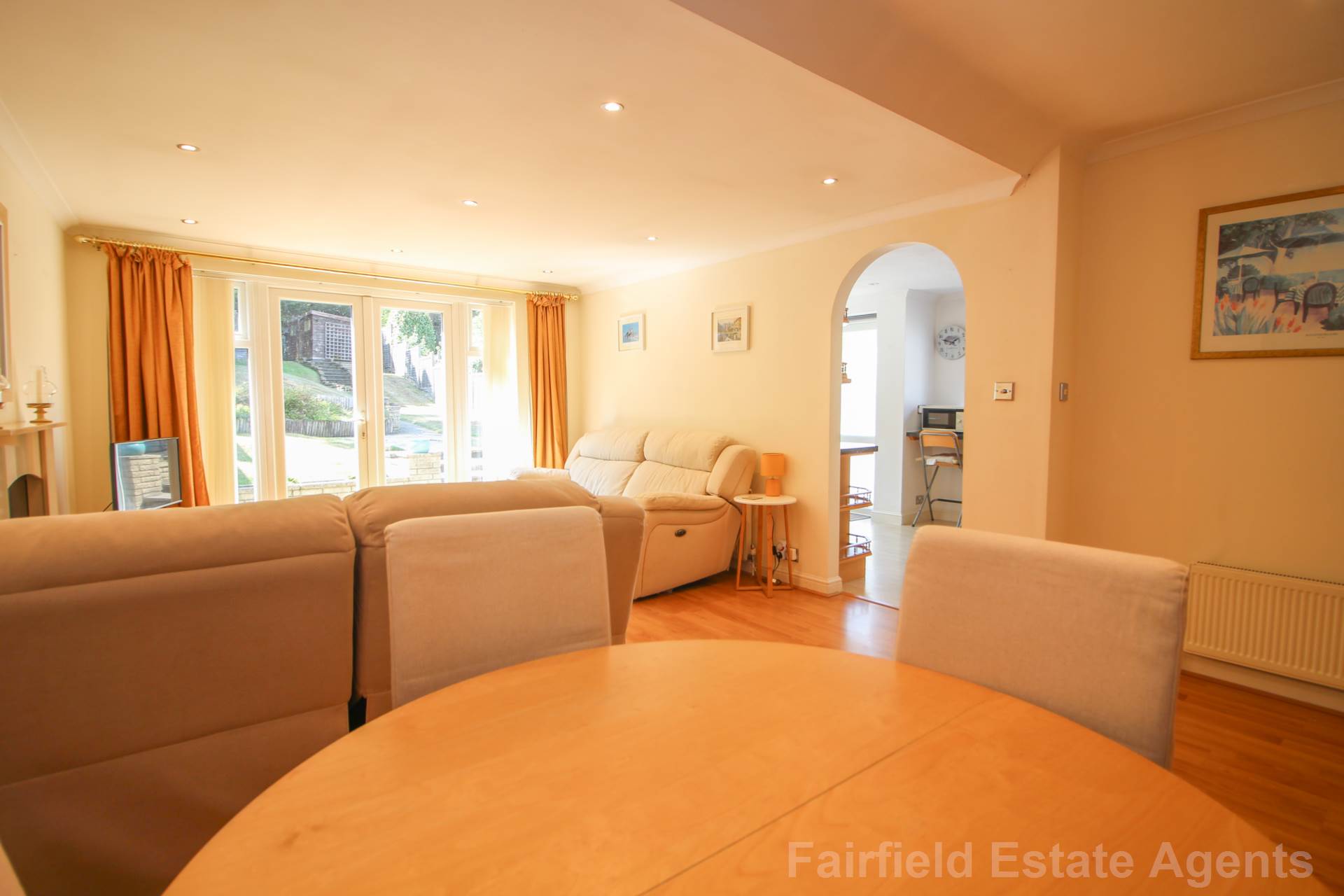 Additional Property Image 3 bedroom Semi Detached for sale in Watford 8