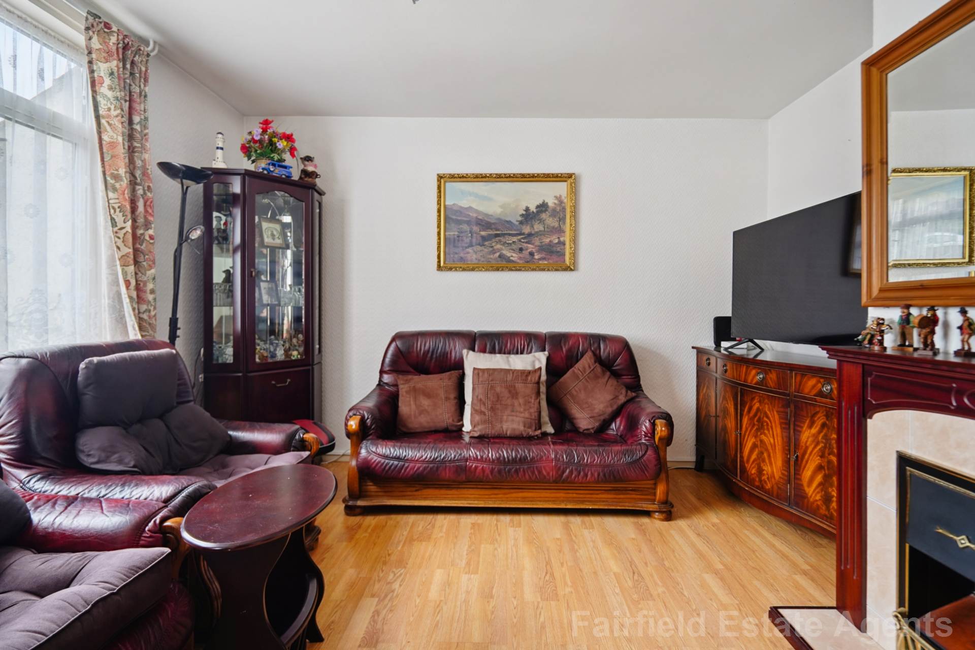 Additional Property Image 2 bedroom End of Terrace for sale in Watford 2