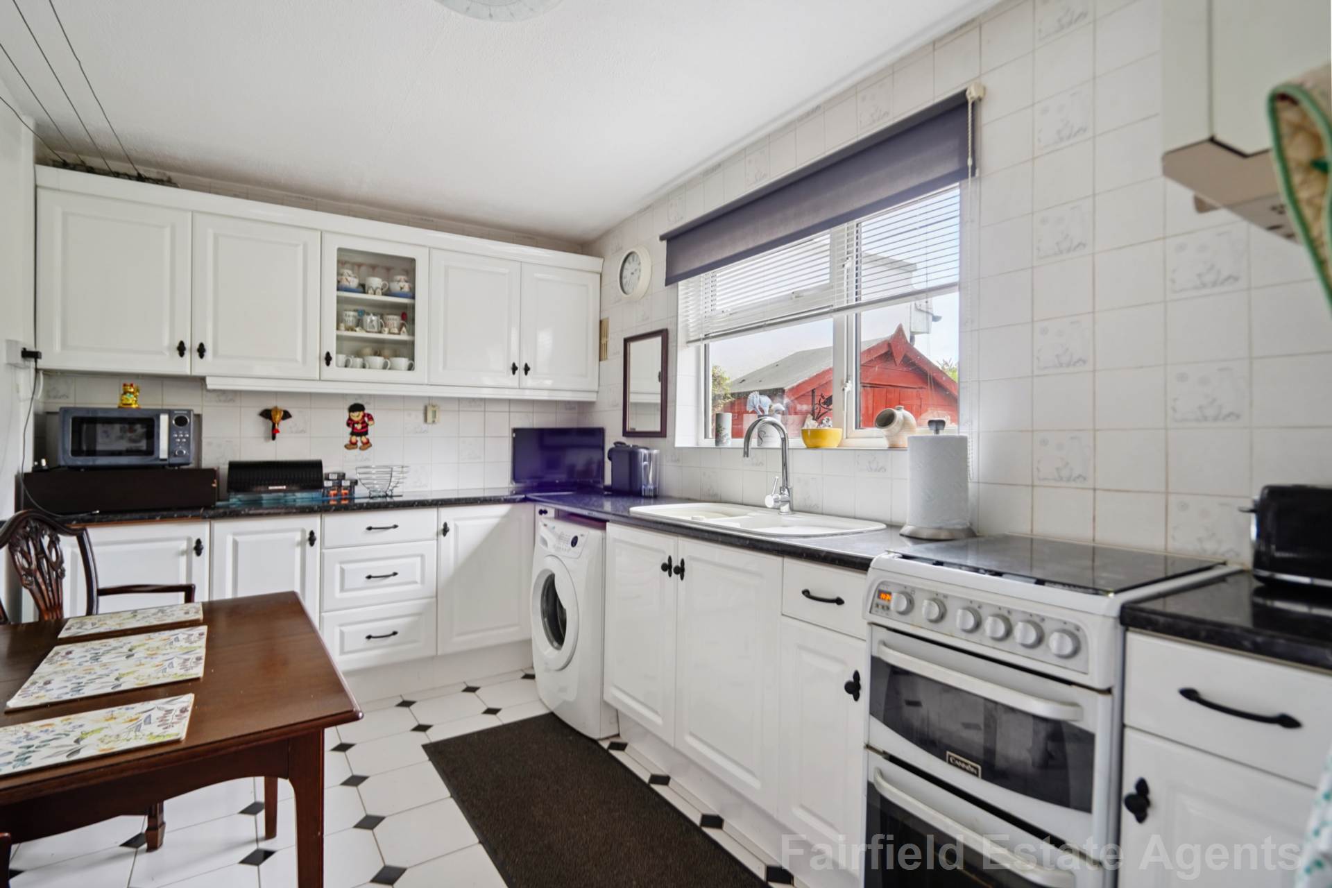 Additional Property Image 2 bedroom End of Terrace for sale in Watford 7