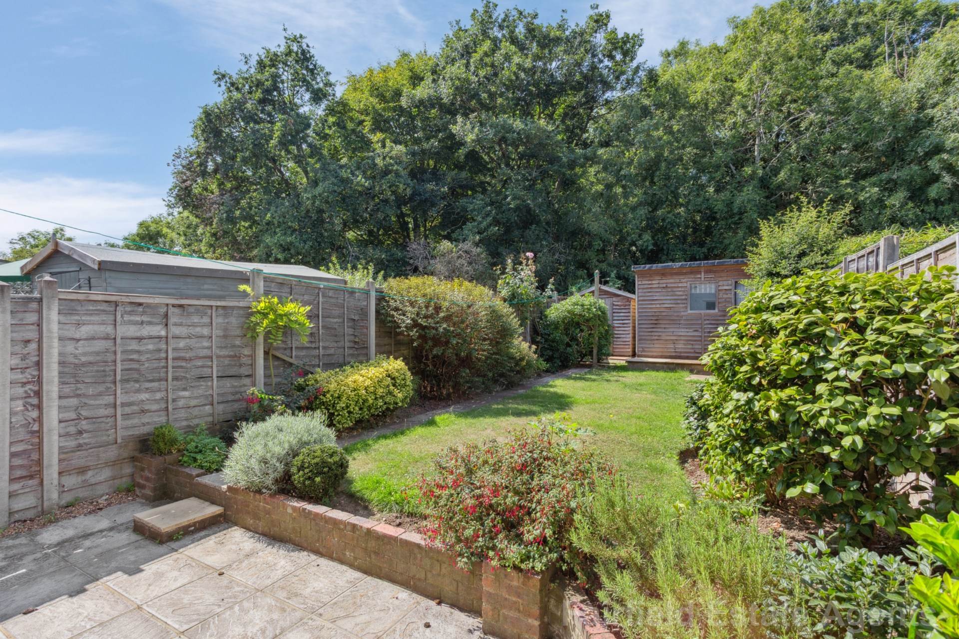 Additional Property Image 2 bedroom Terraced for sale in Watford 10