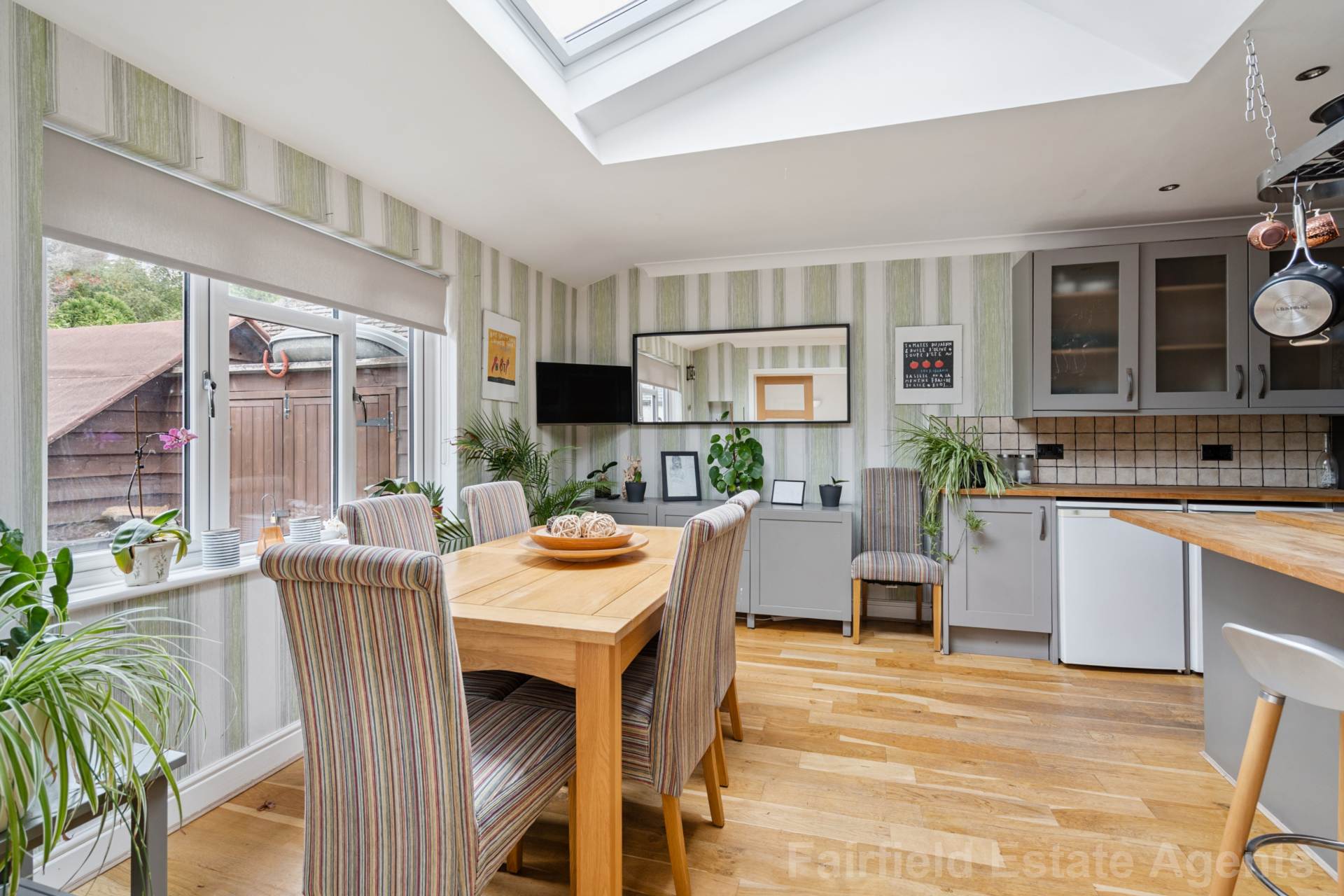 Additional Property Image 4 bedroom Detached for sale in Watford 3