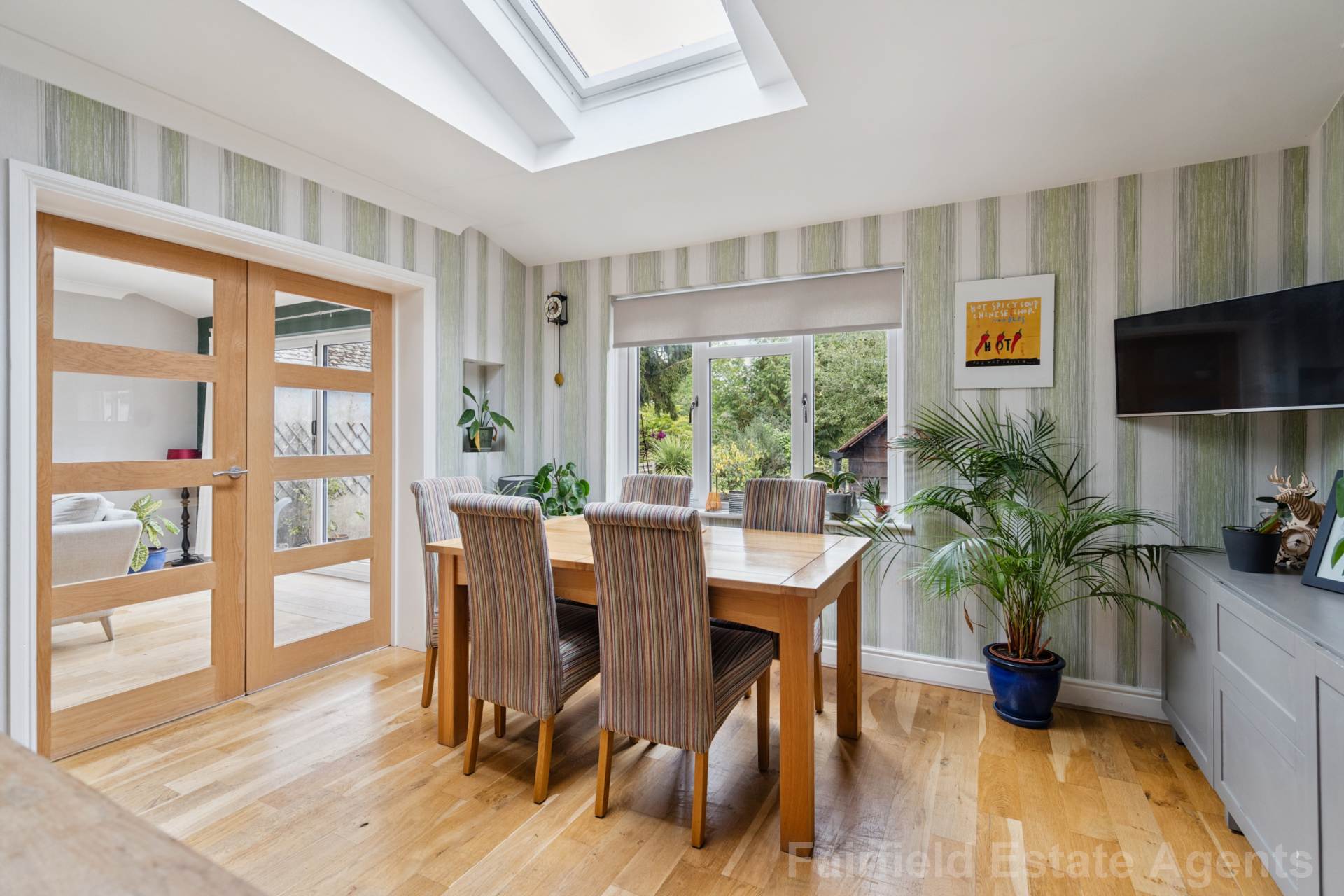 Additional Property Image 4 bedroom Detached for sale in Watford 5