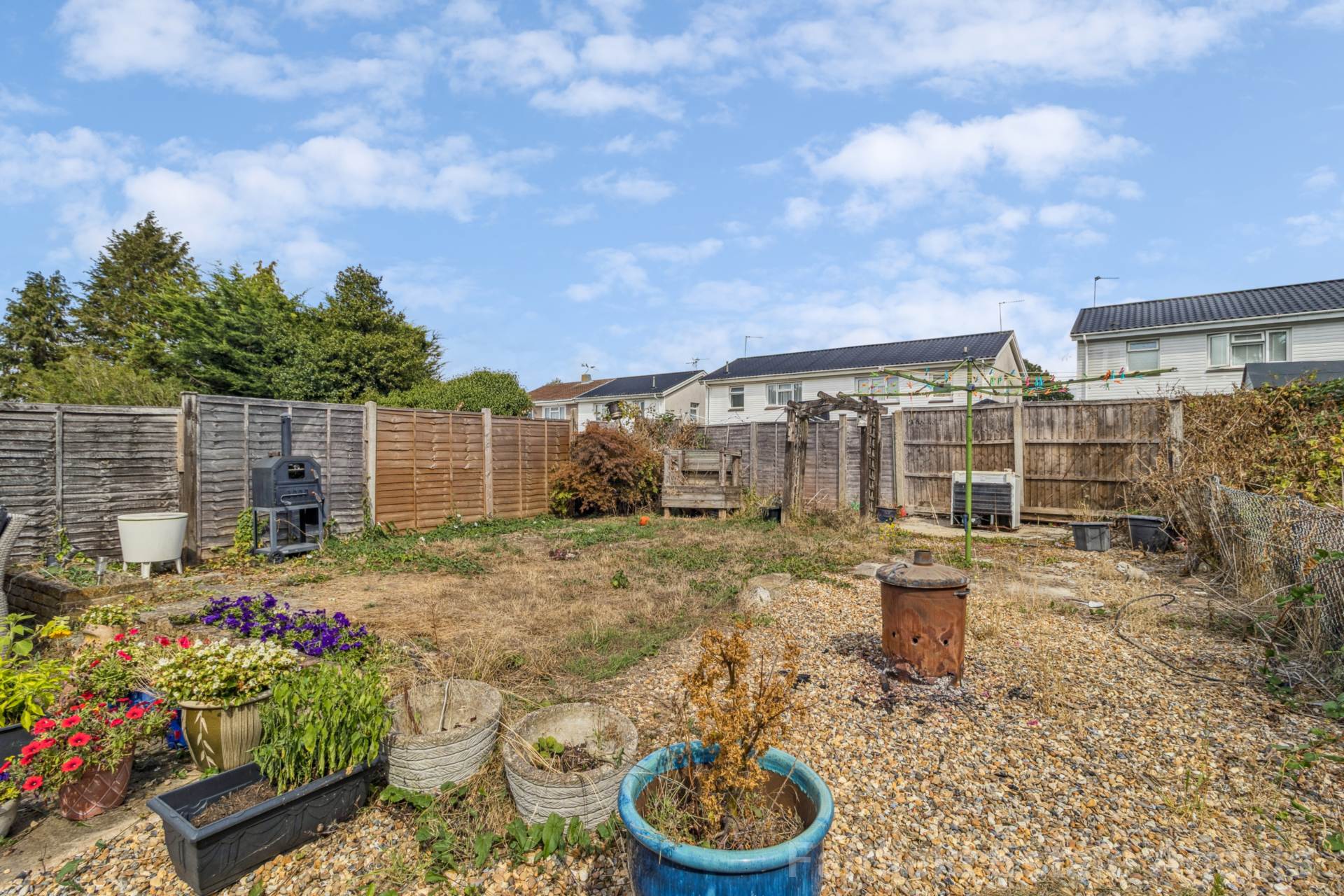 Additional Property Image 3 bedroom Semi Detached for sale in Watford 14