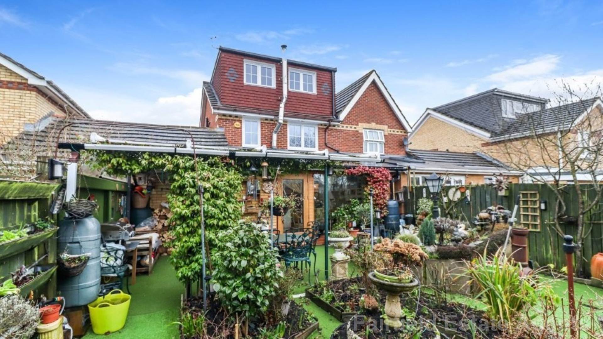 Additional Property Image 4 bedroom Semi Detached for sale in Watford 14