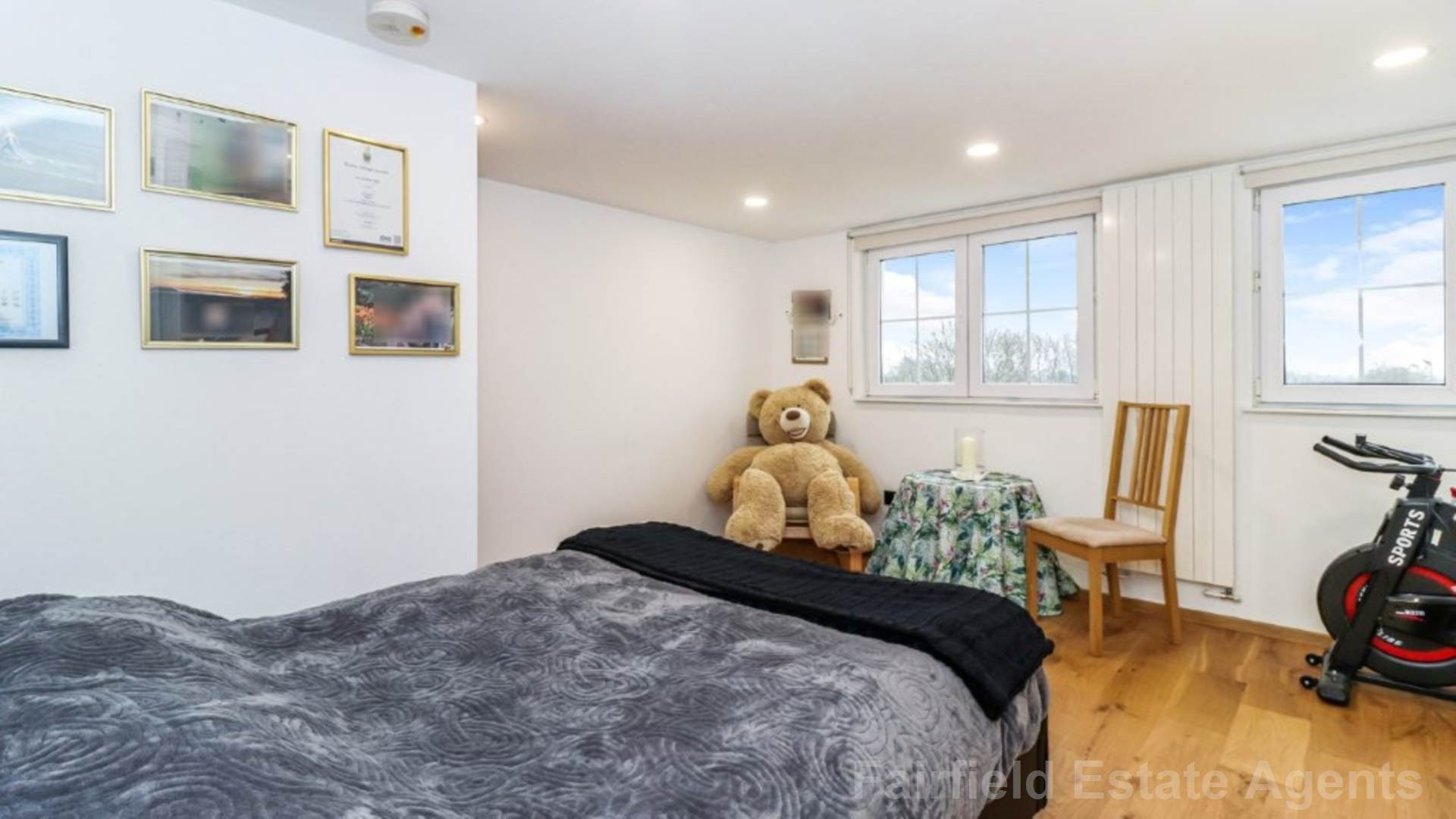 Additional Property Image 4 bedroom Semi Detached for sale in Watford 16