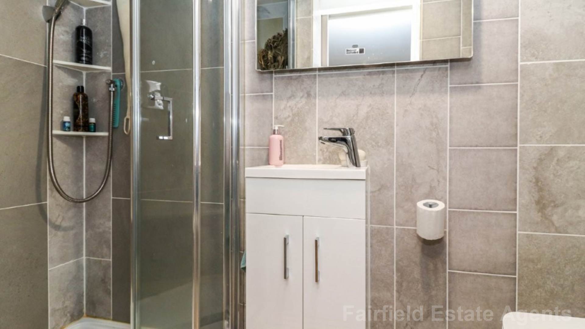 Additional Property Image 4 bedroom Semi Detached for sale in Watford 18