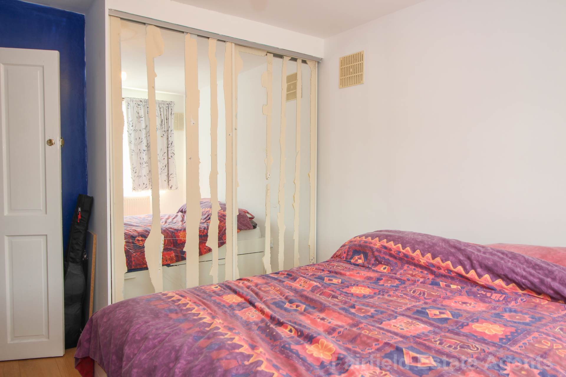 Additional Property Image 1 bedroom Flat for sale in Watford 8