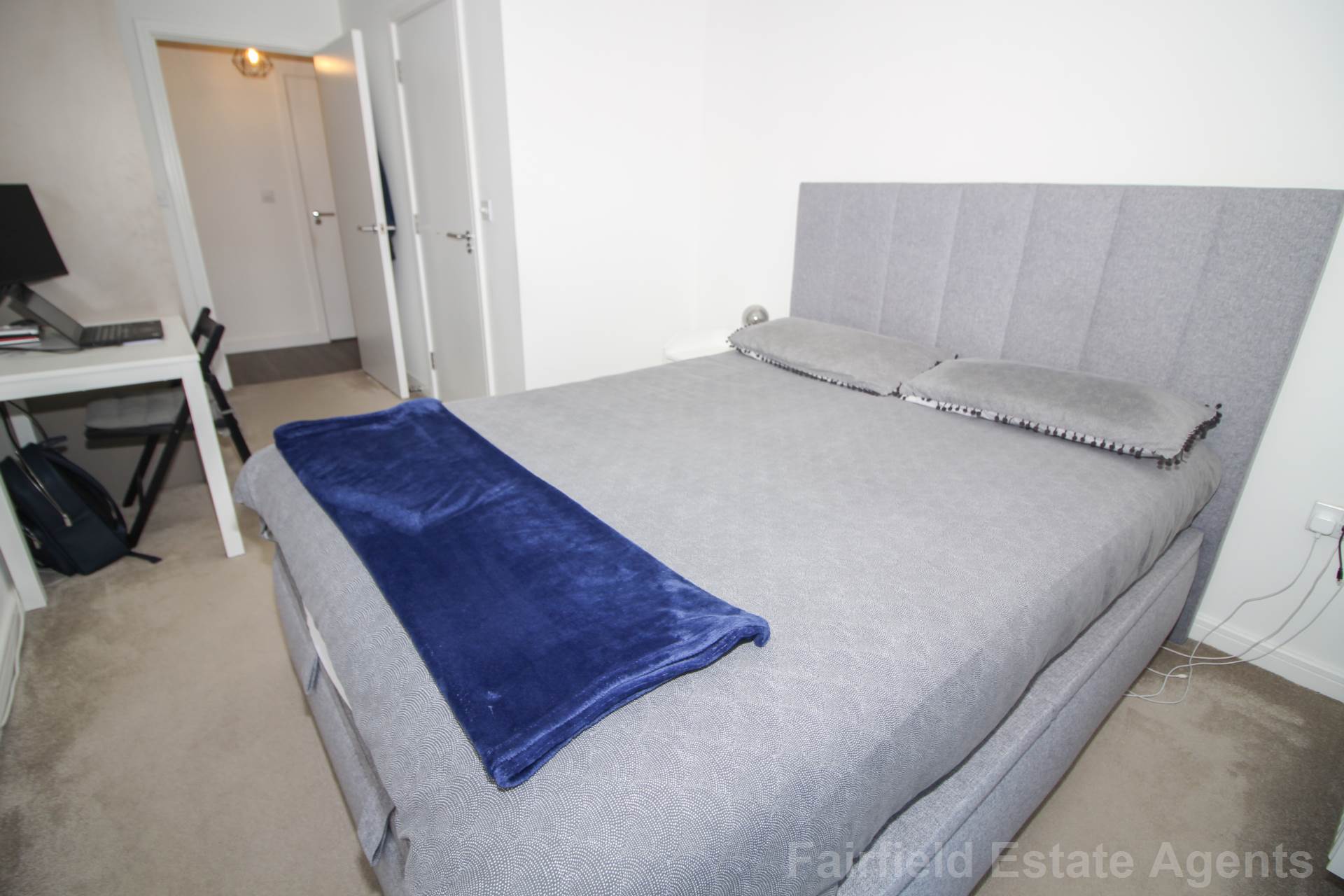 Additional Property Image 2 bedroom Flat for sale in Watford 10