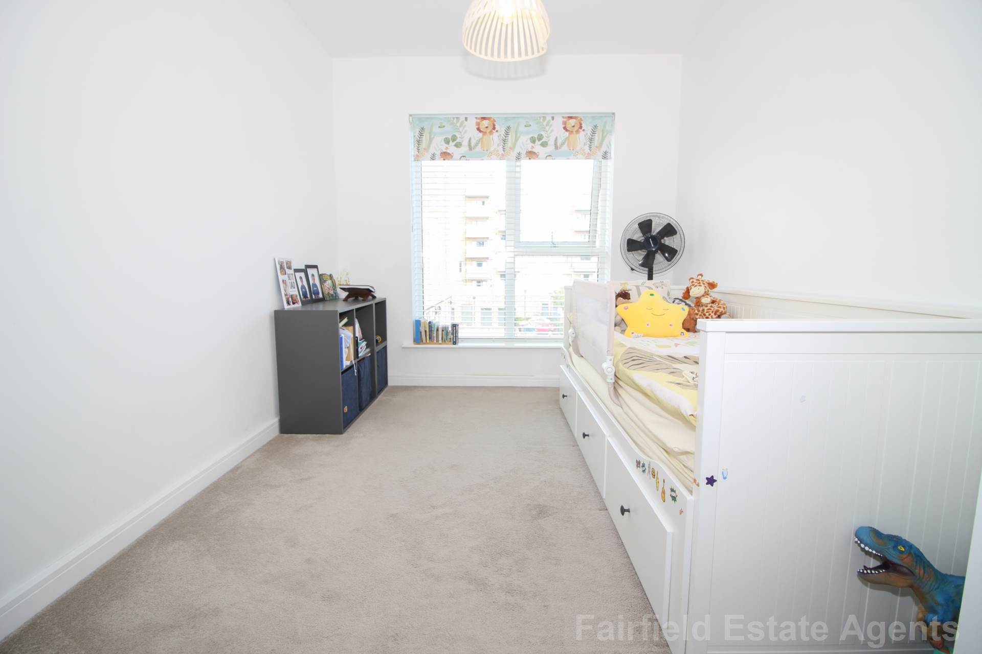 Additional Property Image 2 bedroom Flat for sale in Watford 11