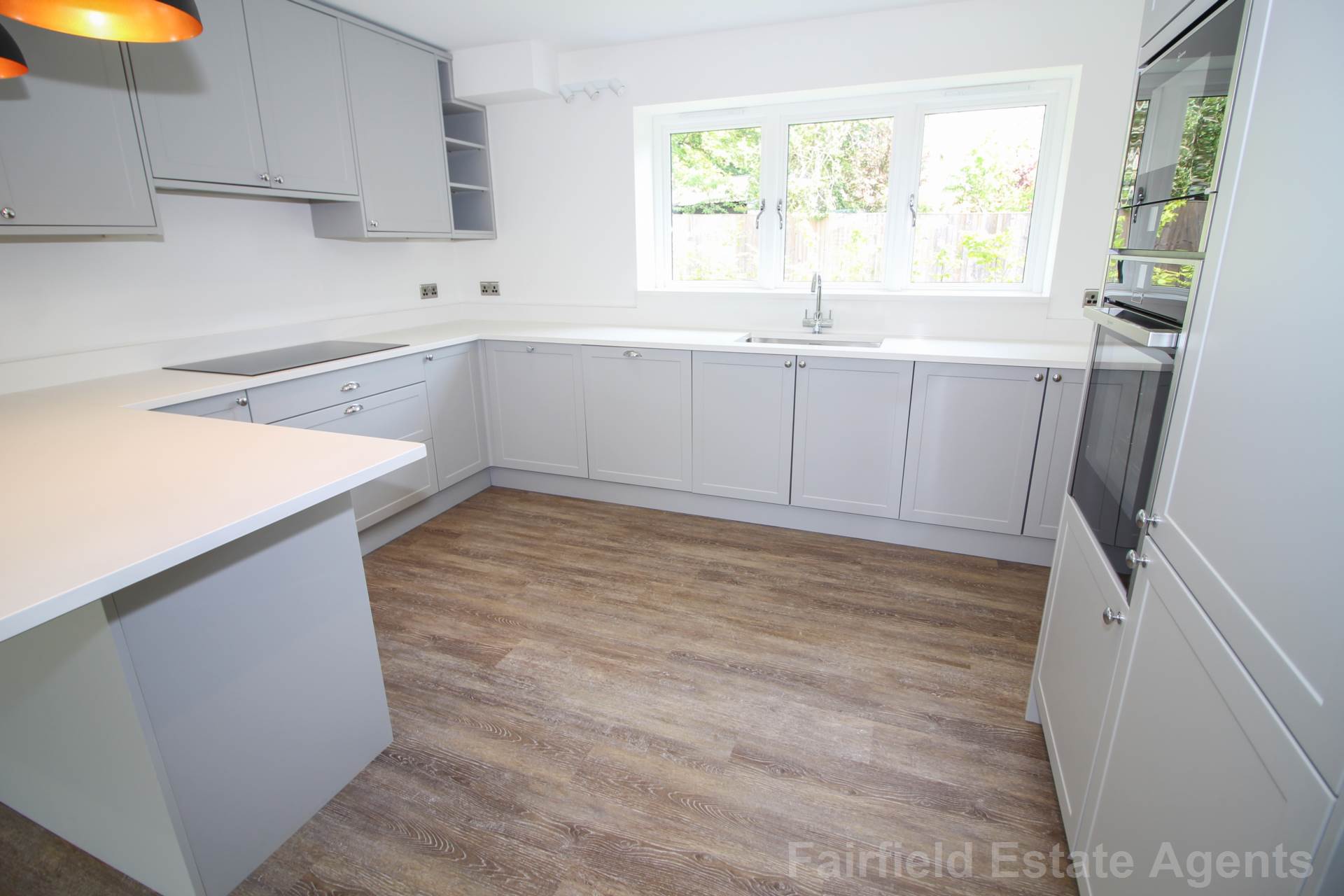Additional Property Image 4 bedroom Detached to rent in Chalfont St Giles 9