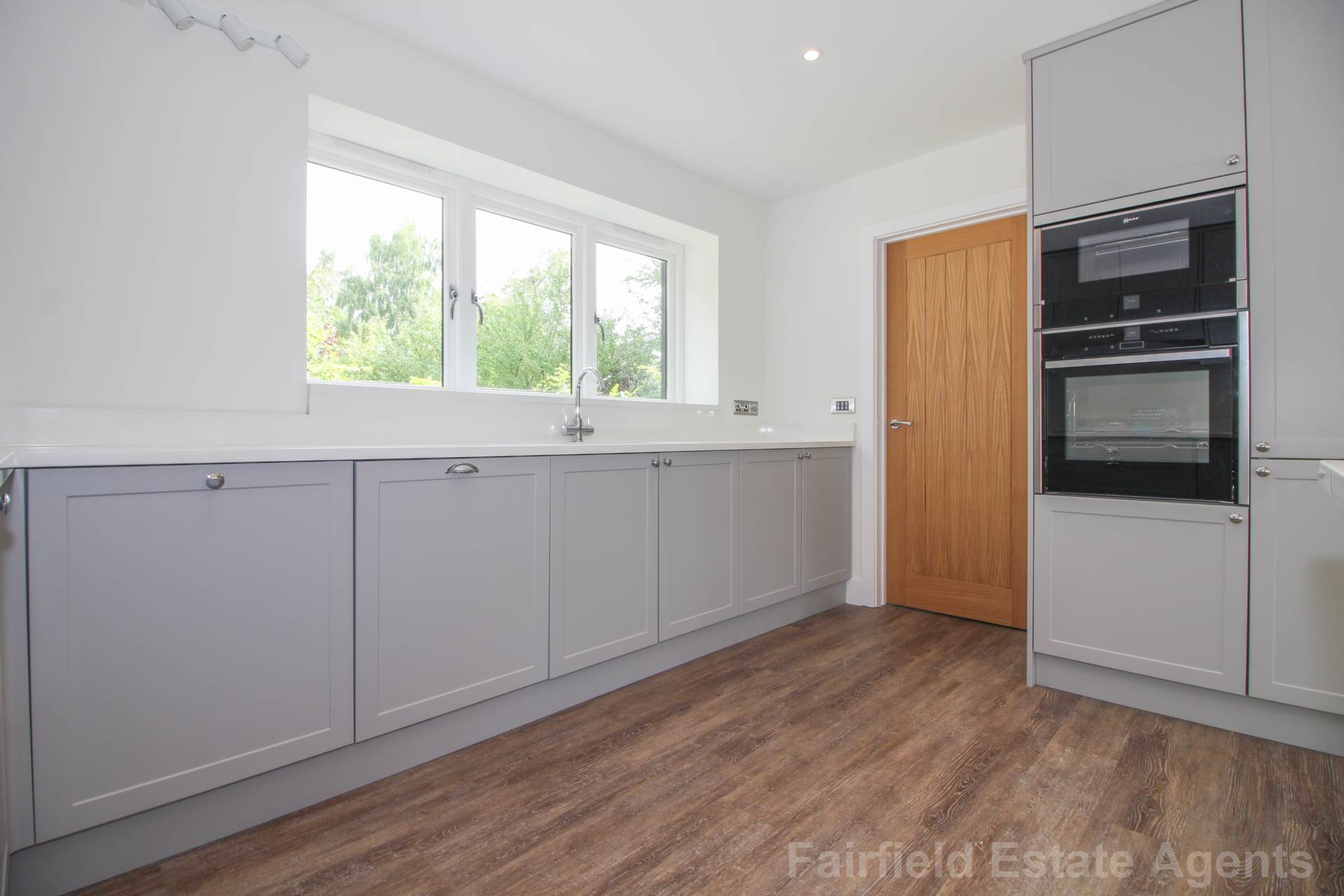 Additional Property Image 4 bedroom Detached to rent in Chalfont St Giles 12