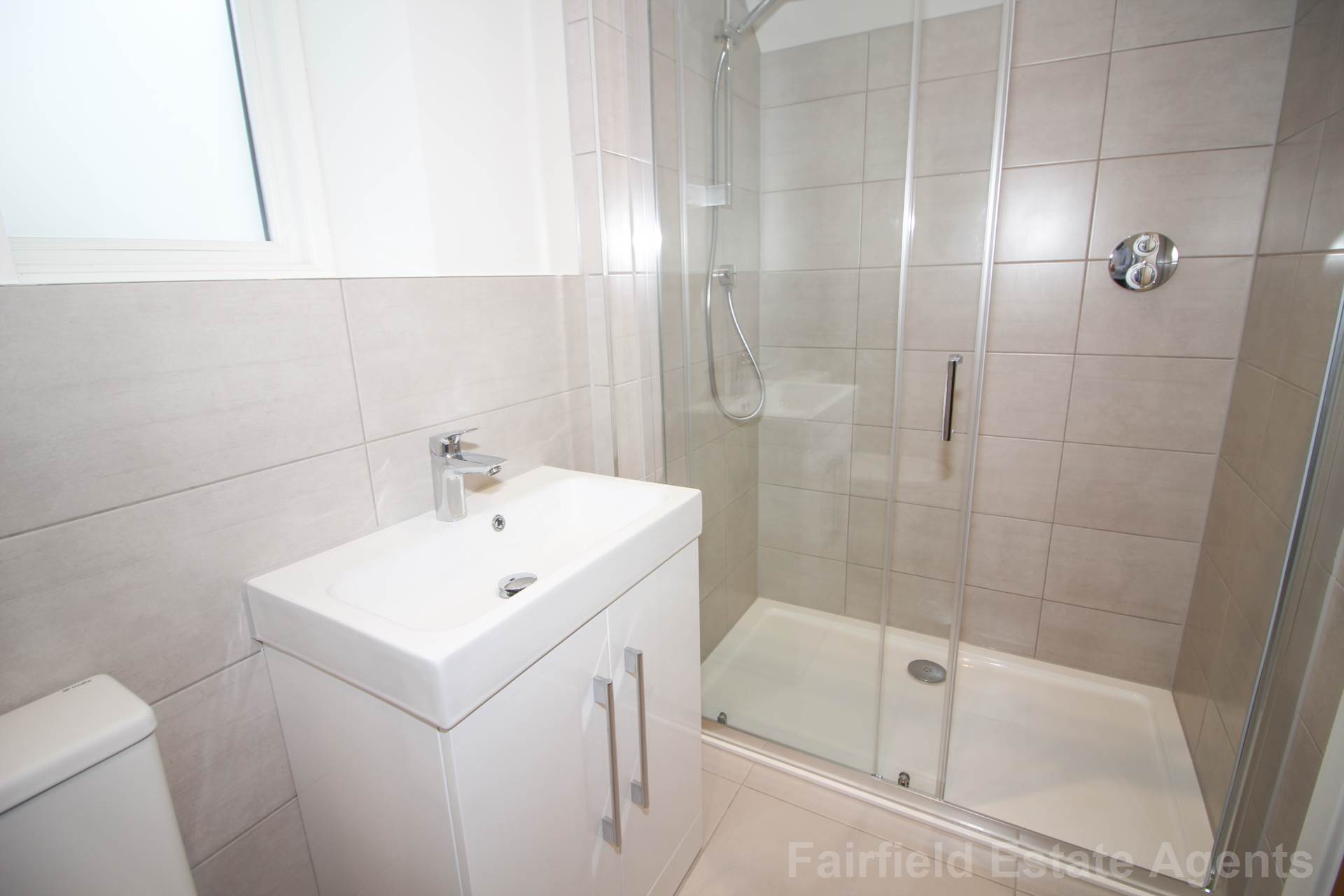 Additional Property Image 4 bedroom Detached to rent in Chalfont St Giles 18