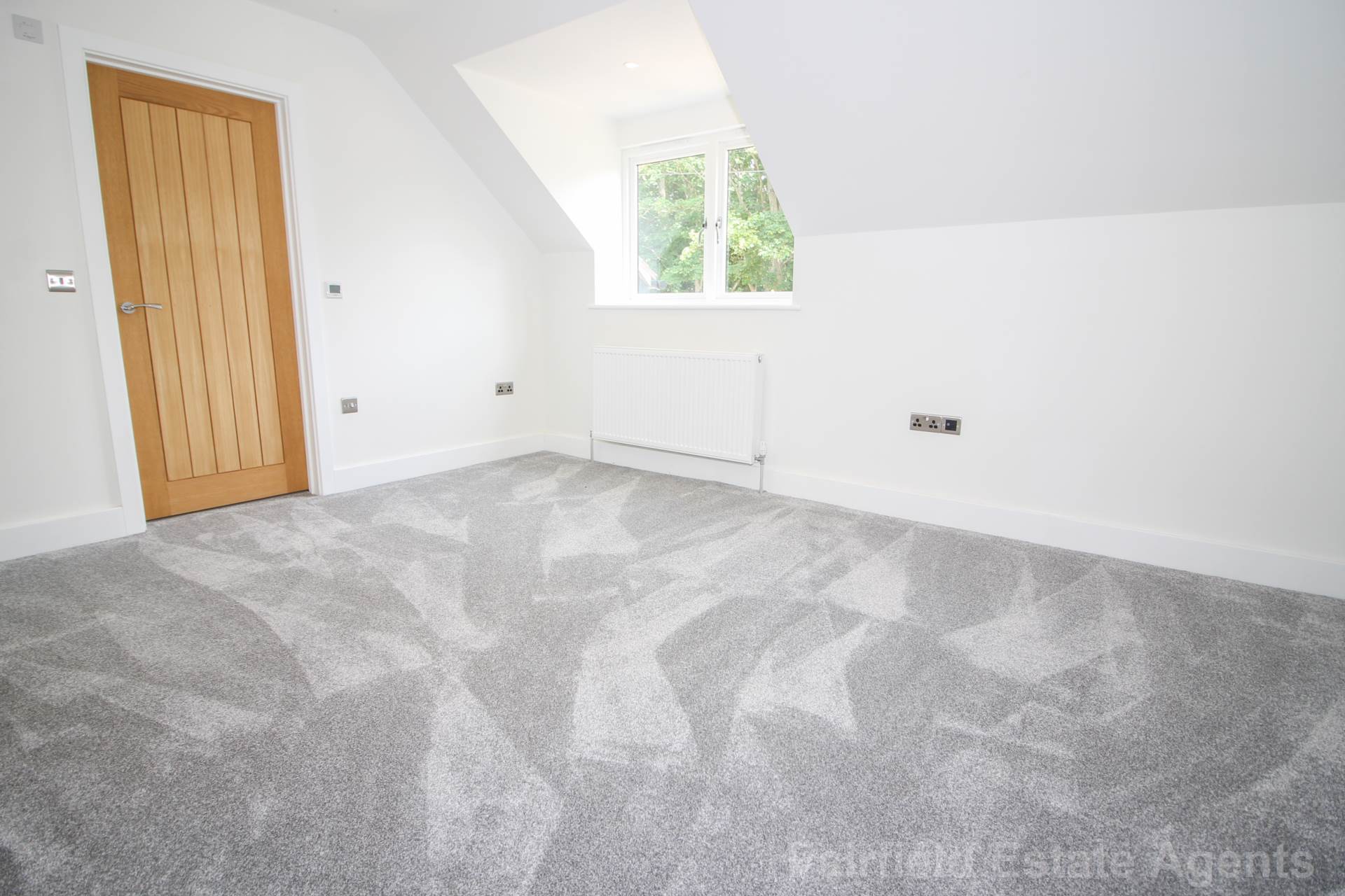 Additional Property Image 4 bedroom Detached to rent in Chalfont St Giles 19