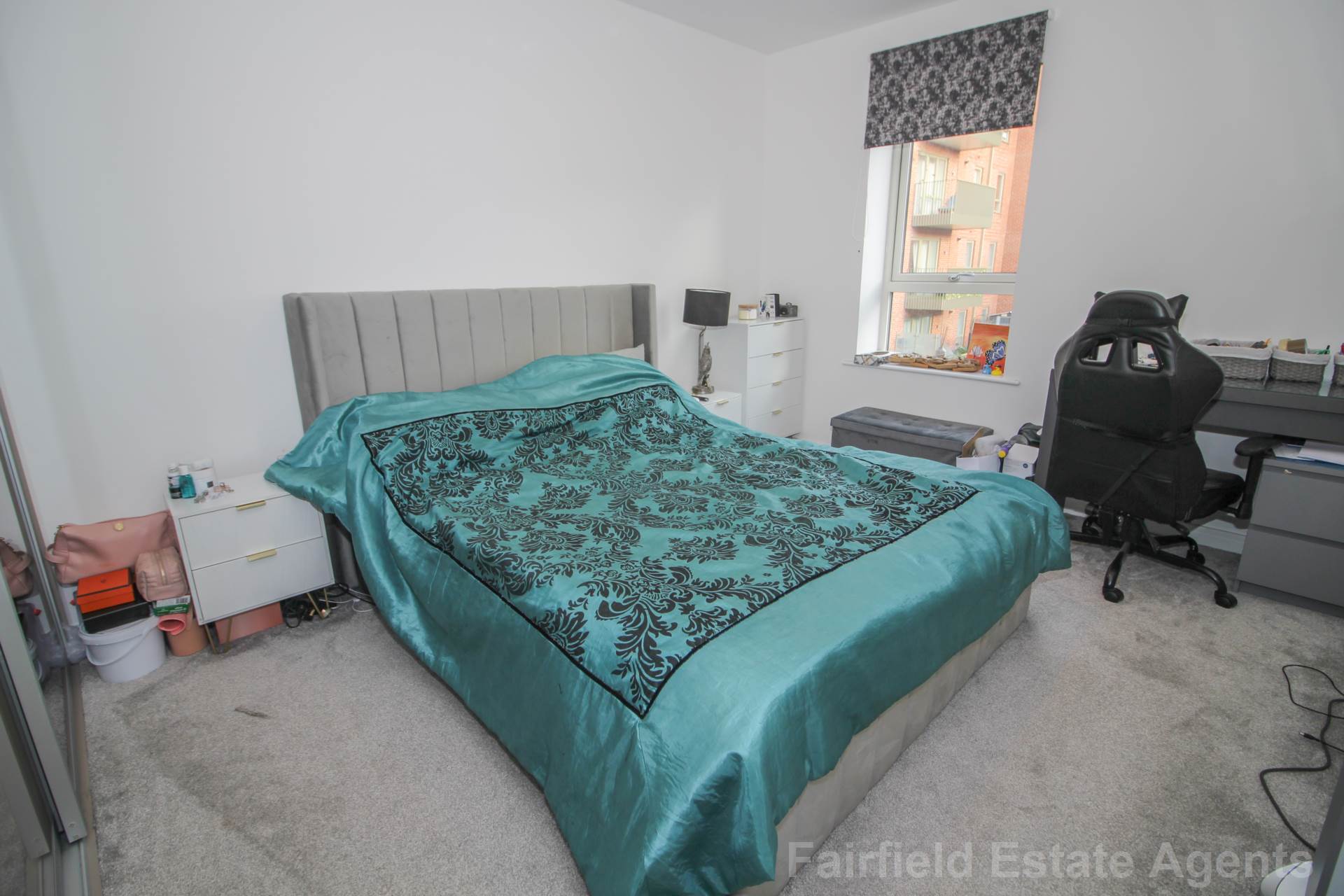 Additional Property Image 2 bedroom Flat for sale in Watford 3