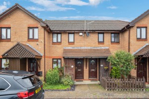 1 bedroom Terraced for sale in Watford