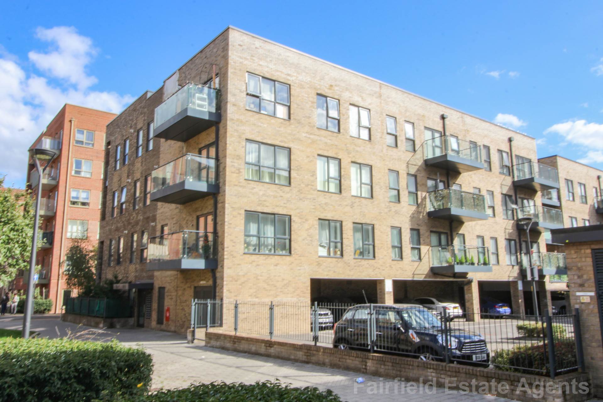 Additional Property Image 1 bedroom Flat for sale in Watford 2