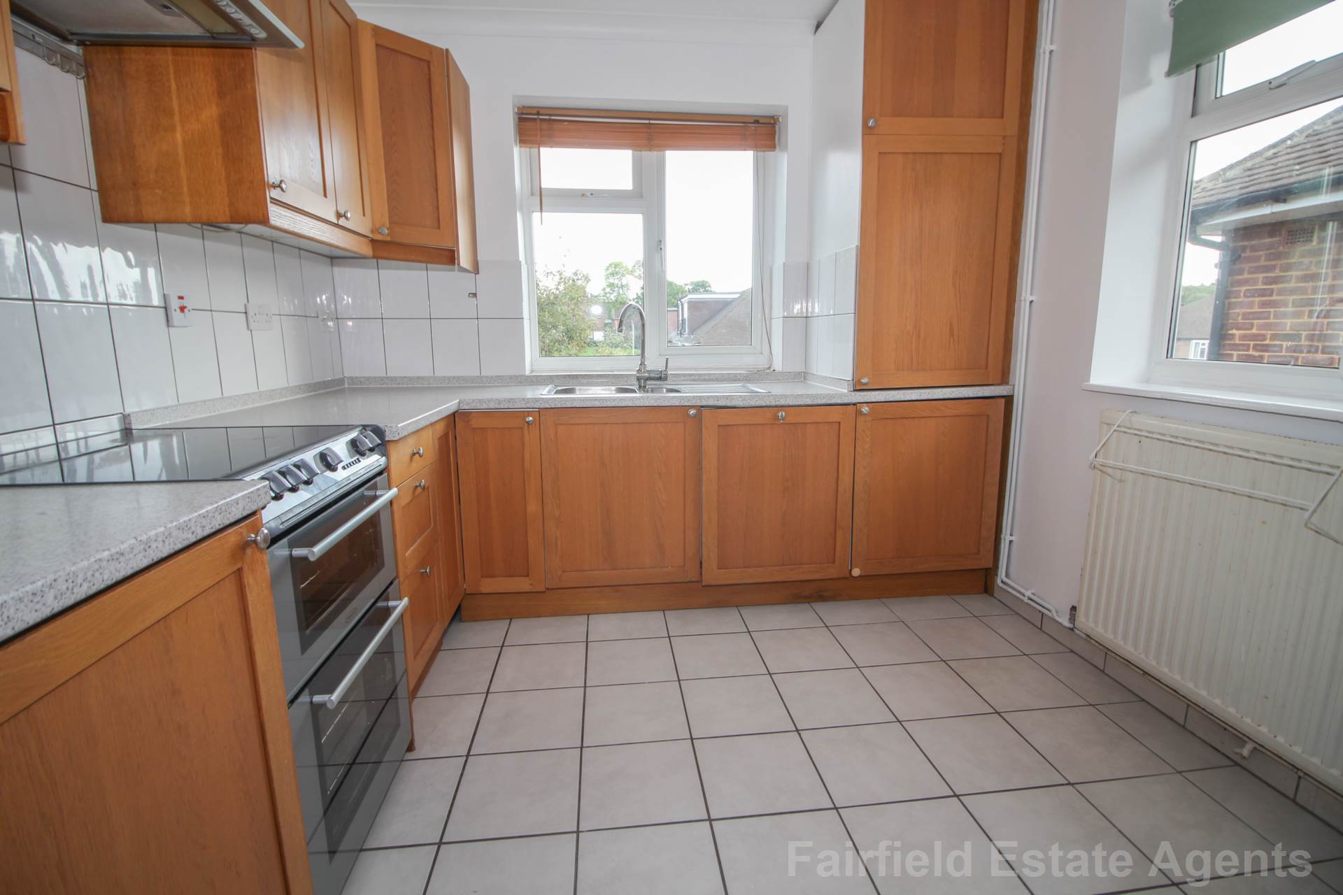 Additional Property Image 2 bedroom Maisonette to rent in Pinner 10