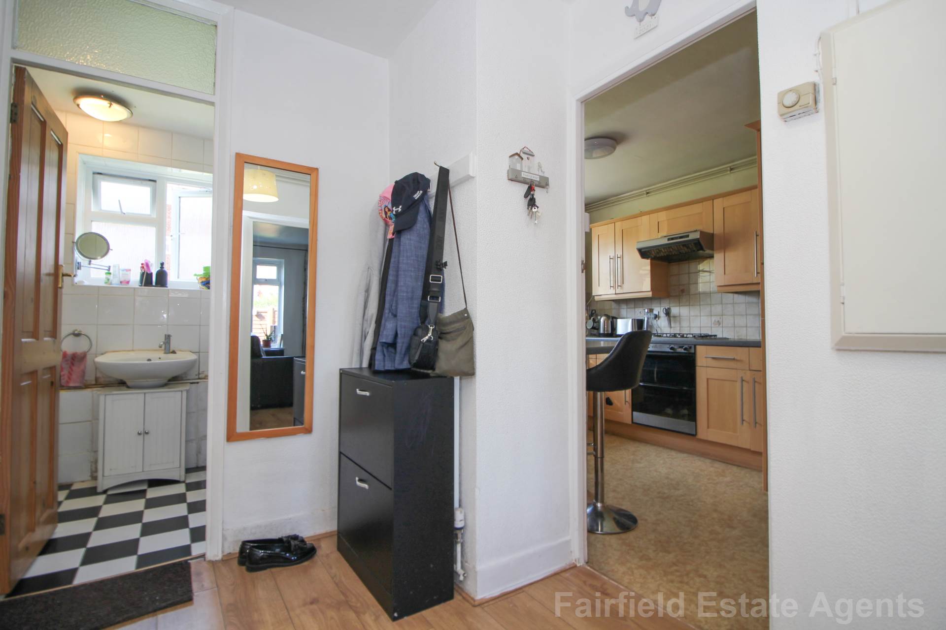 Additional Property Image 1 bedroom Flat for sale in Watford 8