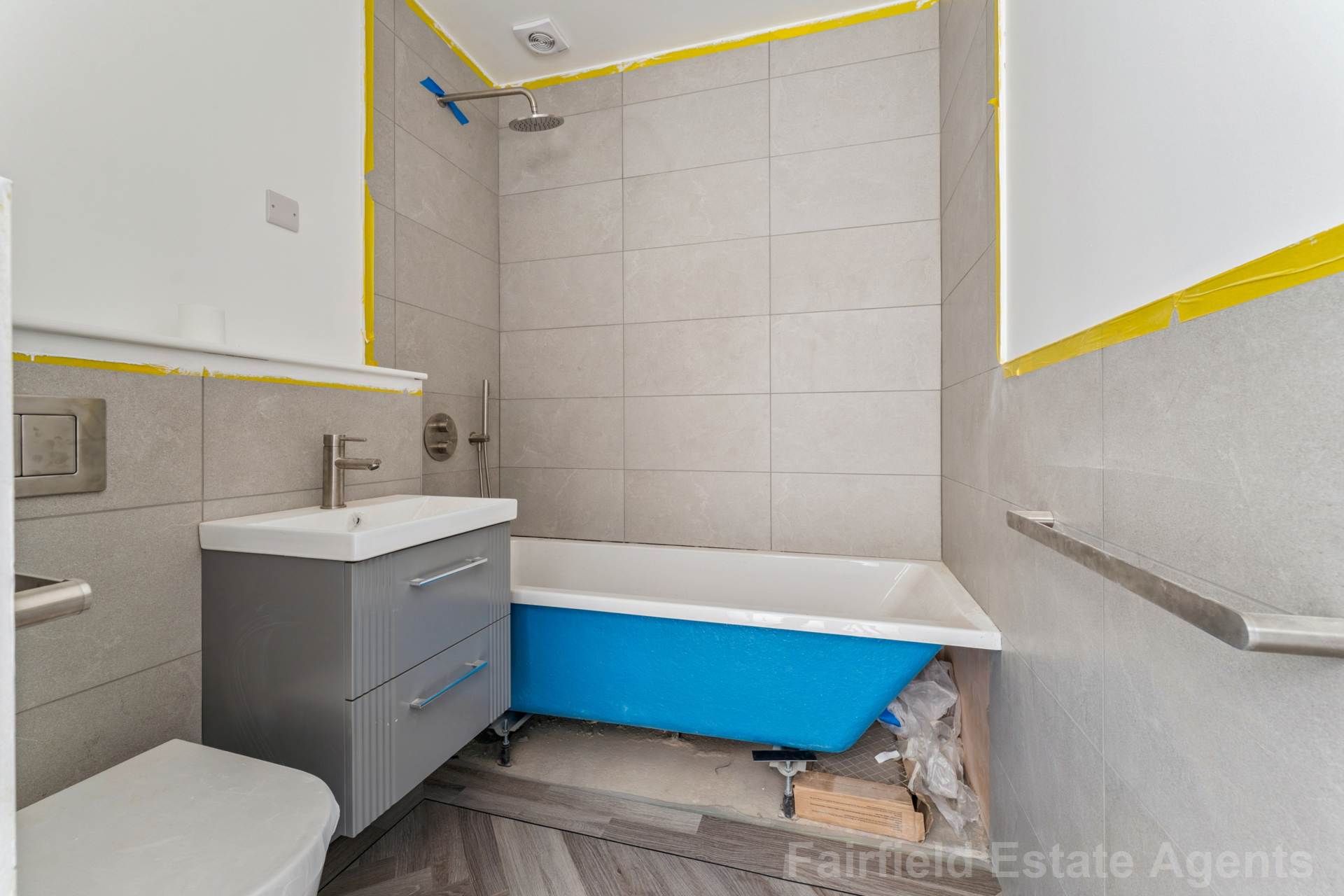 Additional Property Image 2 bedroom Semi Detached Bungalow for sale in Watford 10
