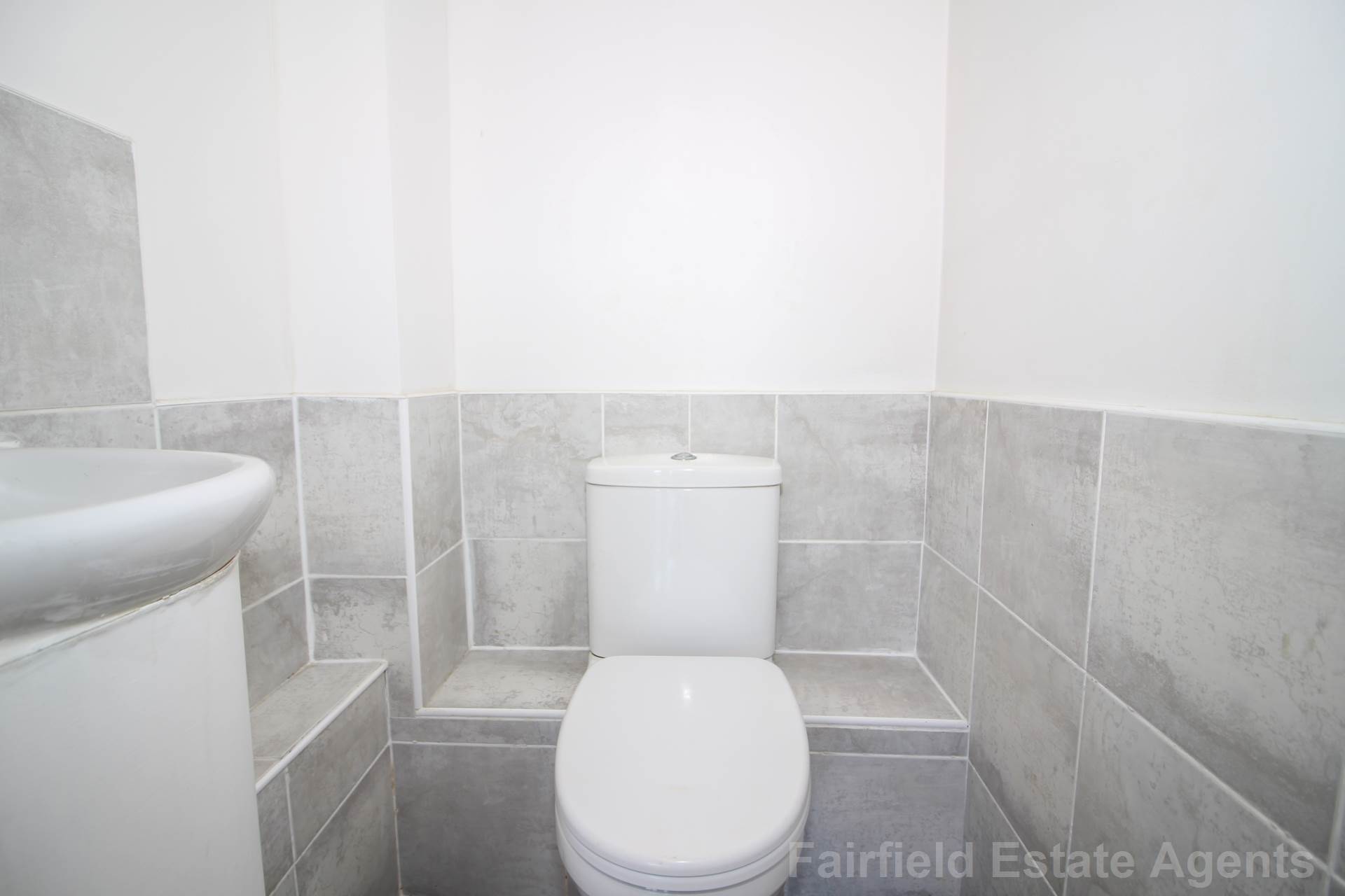Additional Property Image 2 bedroom Terraced for sale in Watford 13