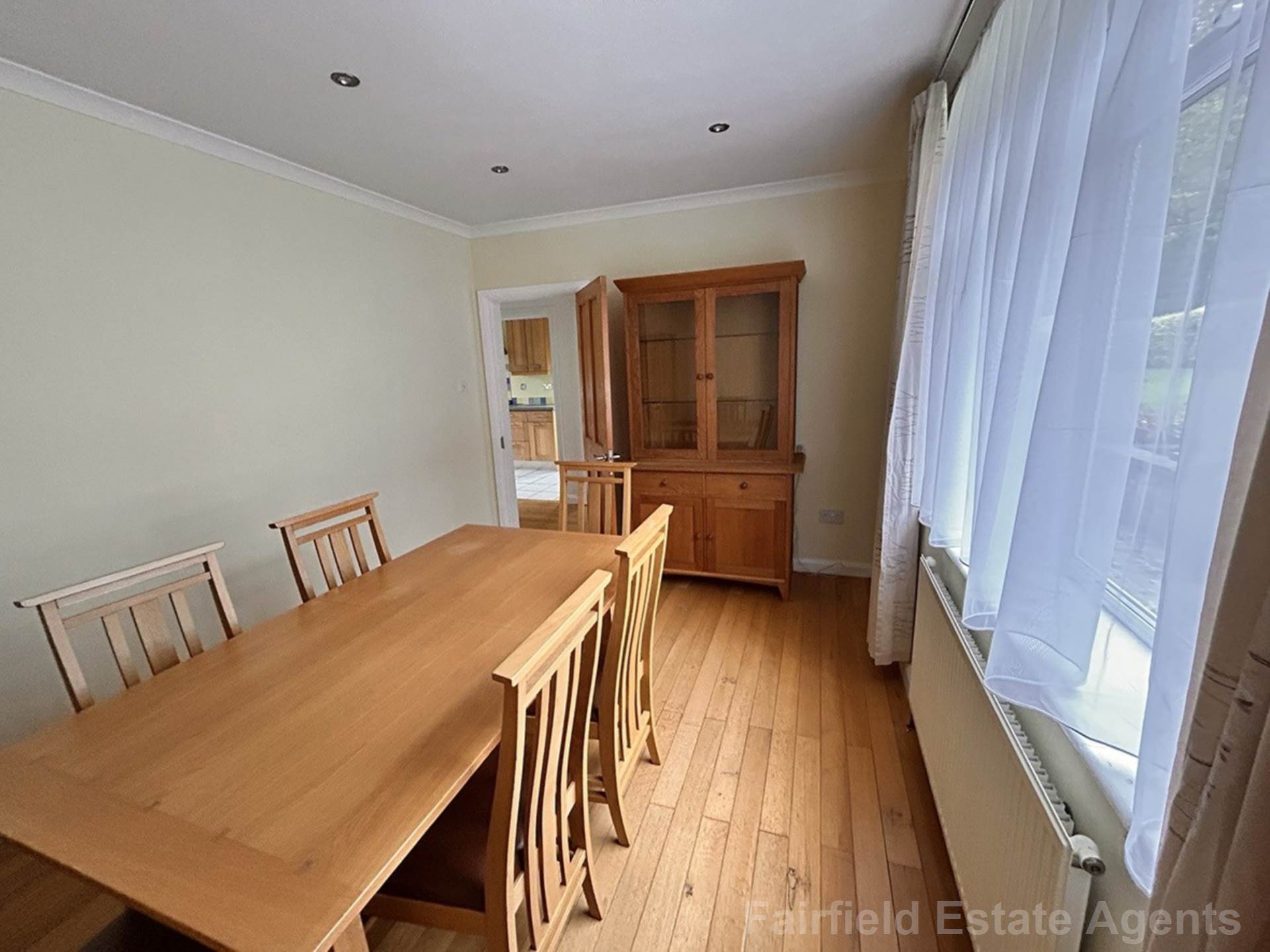 Additional Property Image 3 bedroom Semi Detached to rent in Watford 3