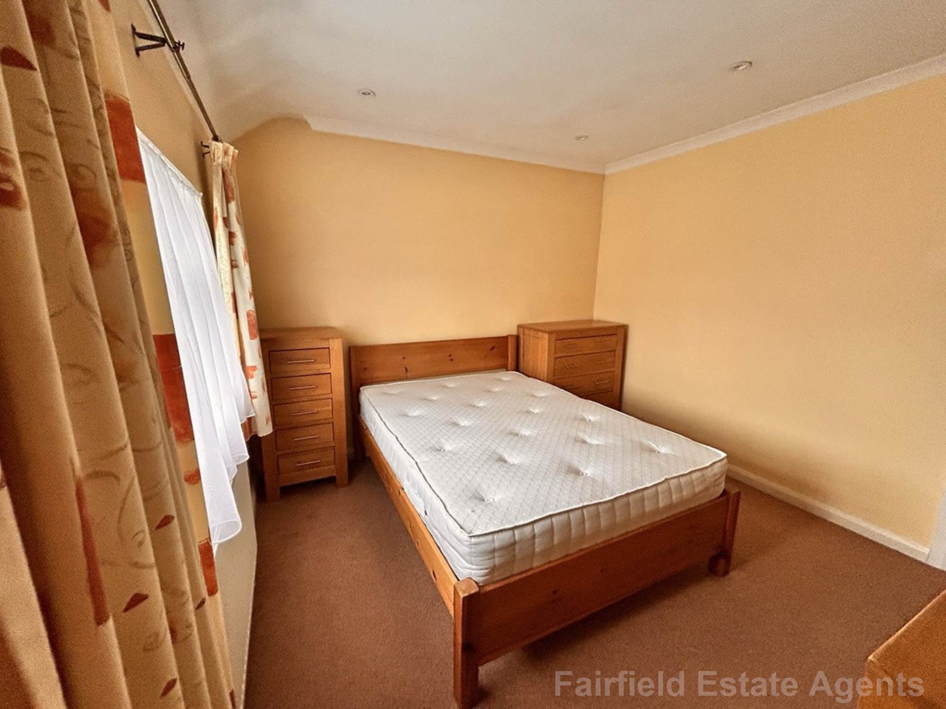 Additional Property Image 3 bedroom Semi Detached to rent in Watford 12