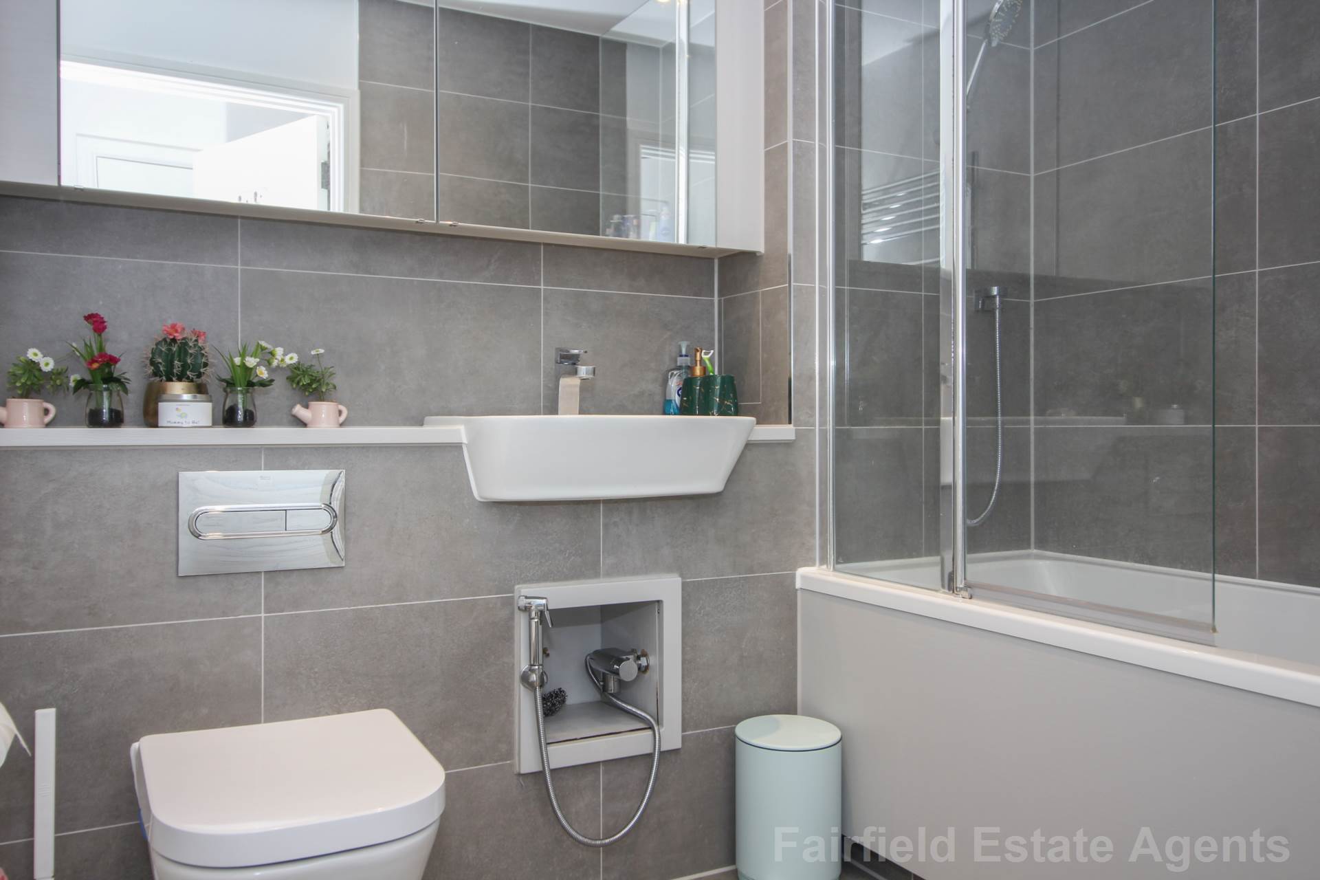 Additional Property Image 2 bedroom Flat for sale in Watford 10
