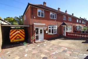 3 bedroom End of Terrace for sale in Watford