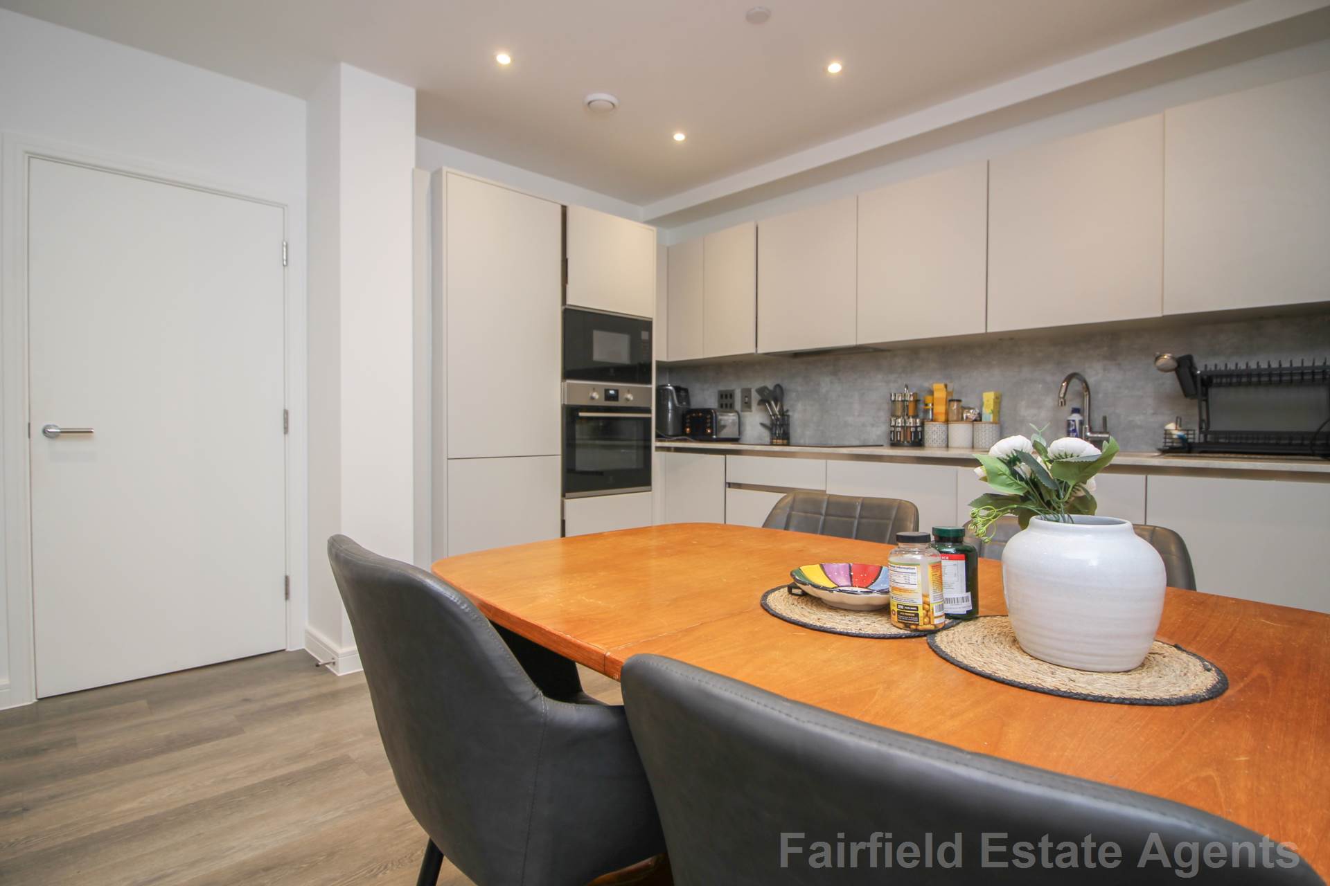 Additional Property Image 1 bedroom Flat for sale in Watford 4